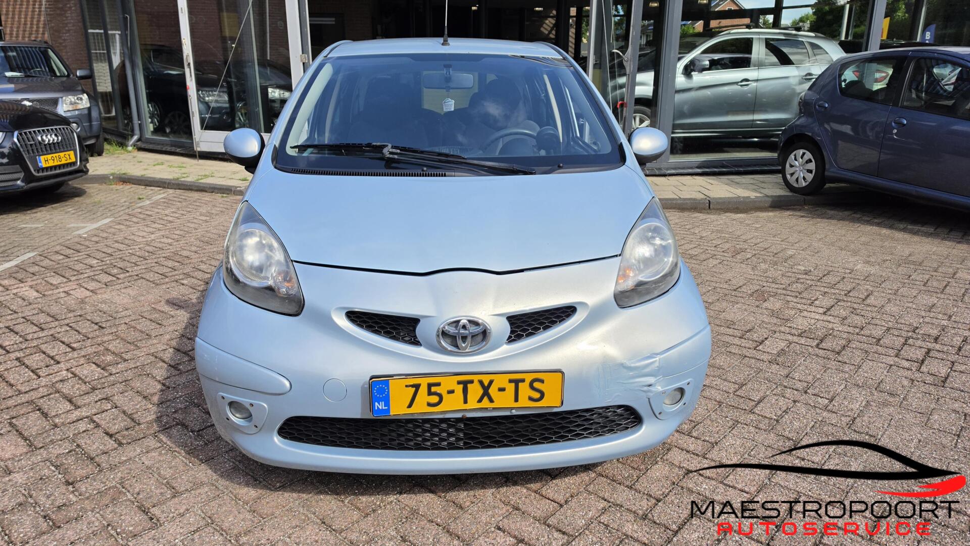 Toyota Toyota Aygo 1.0-12V Sport 2007 - voorkant