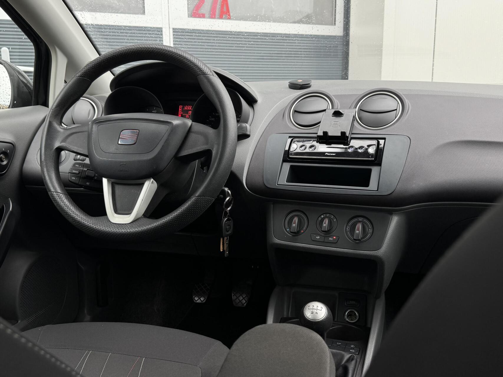 Foto van Seat Ibiza ST