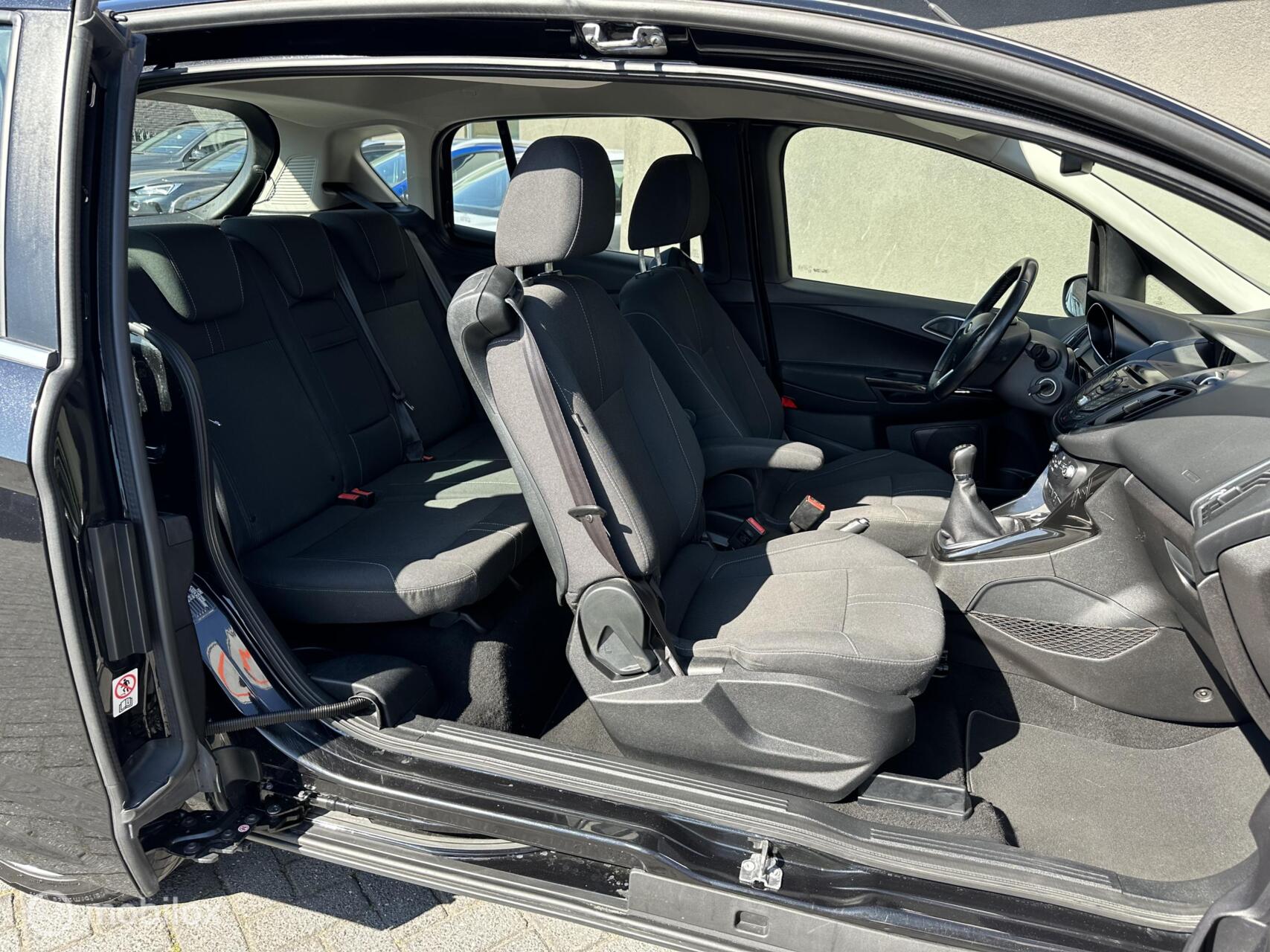 Foto van Ford B-max