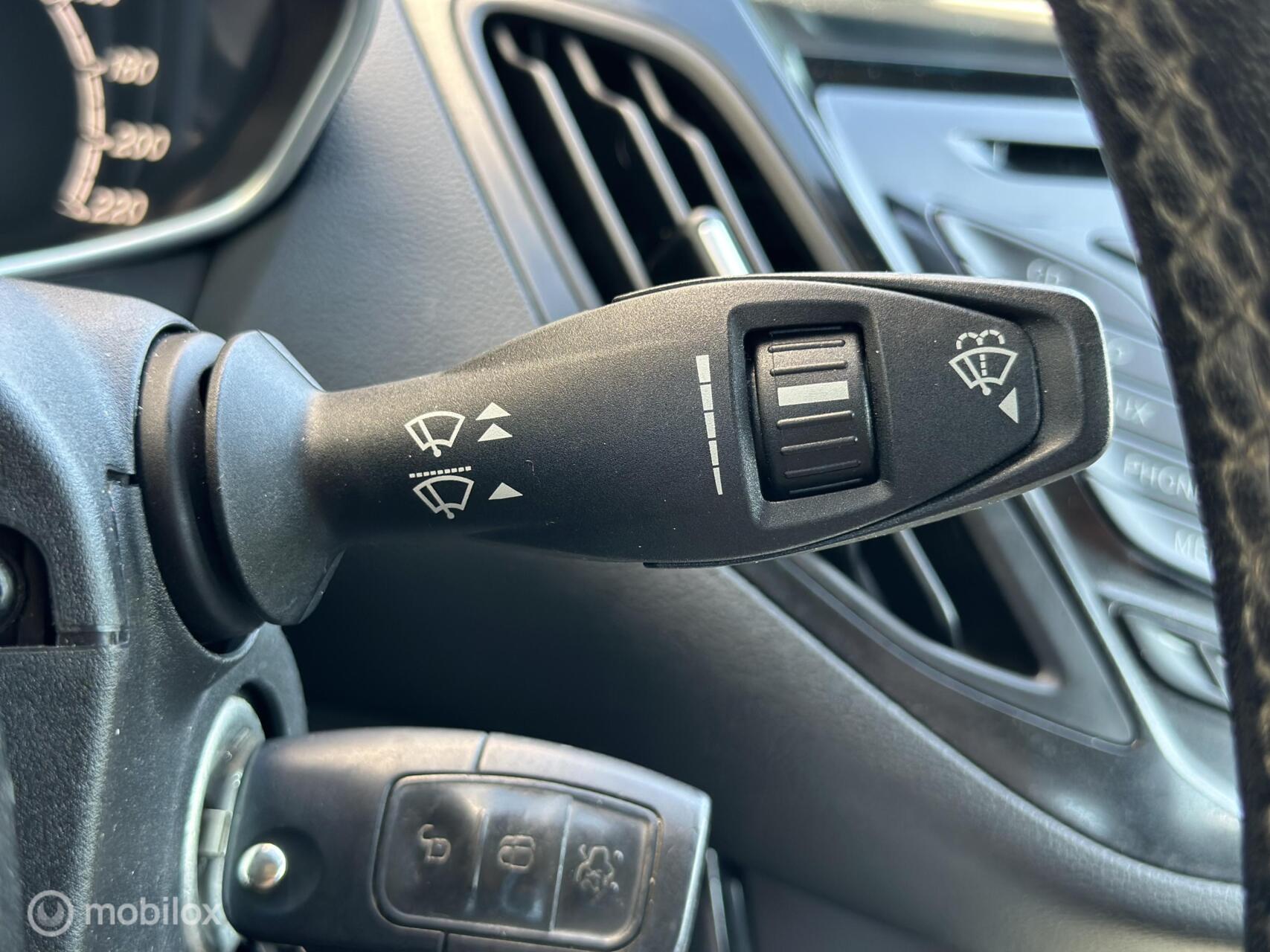 Foto van Ford B-max