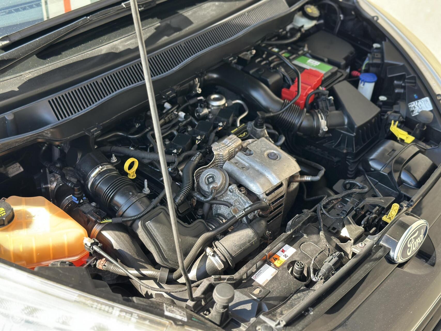 Foto van Ford B-max