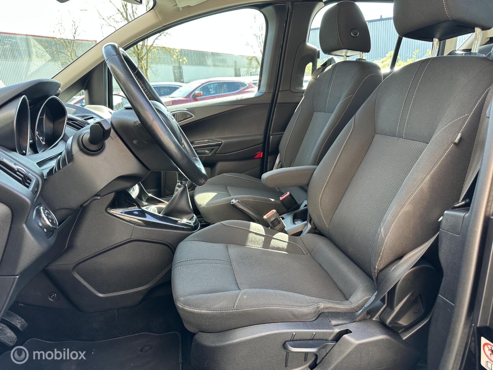 Foto van Ford B-max
