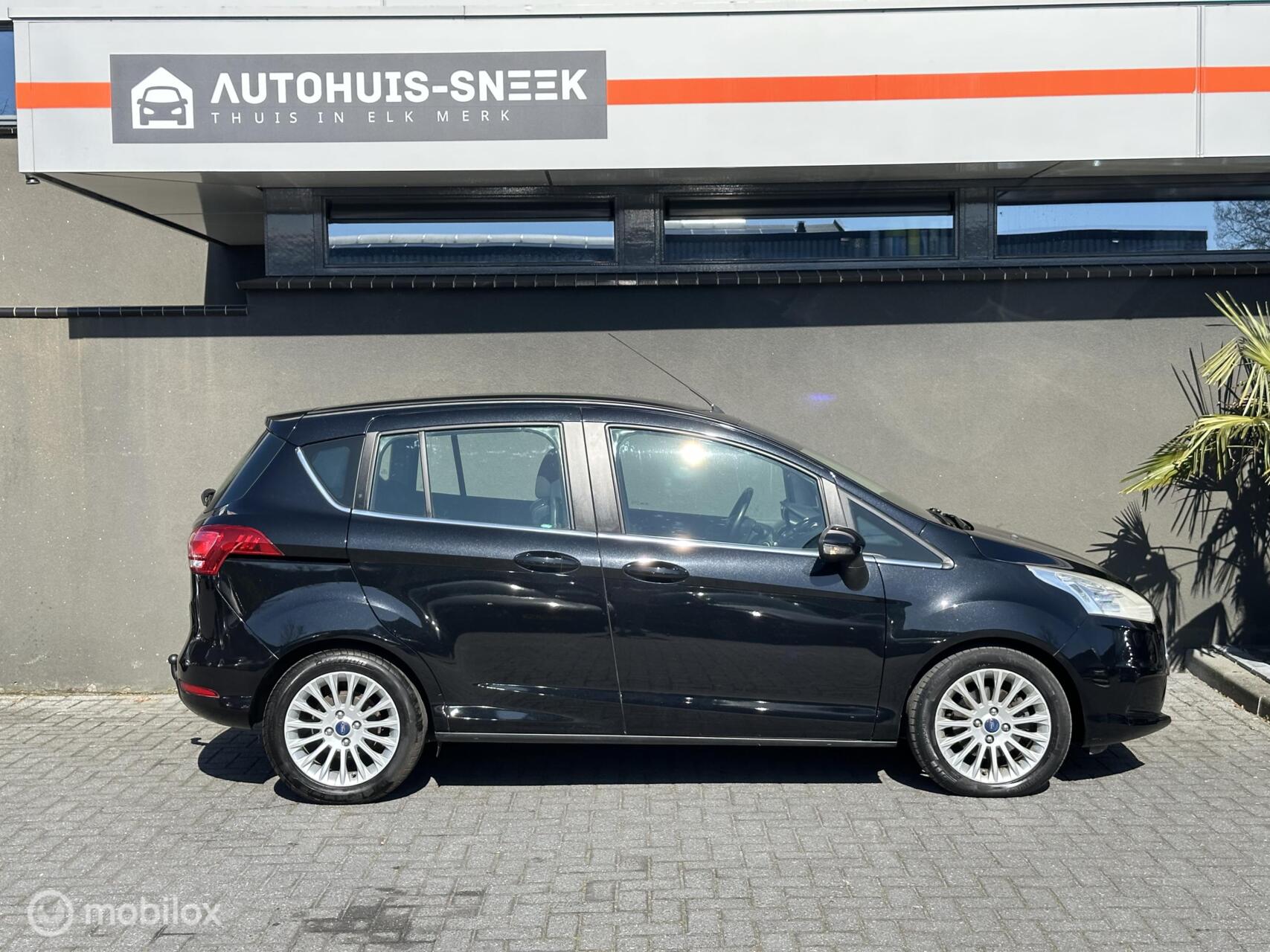 Foto van Ford B-max