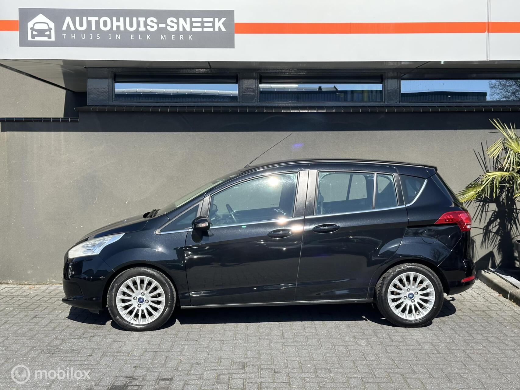 Foto van Ford B-max