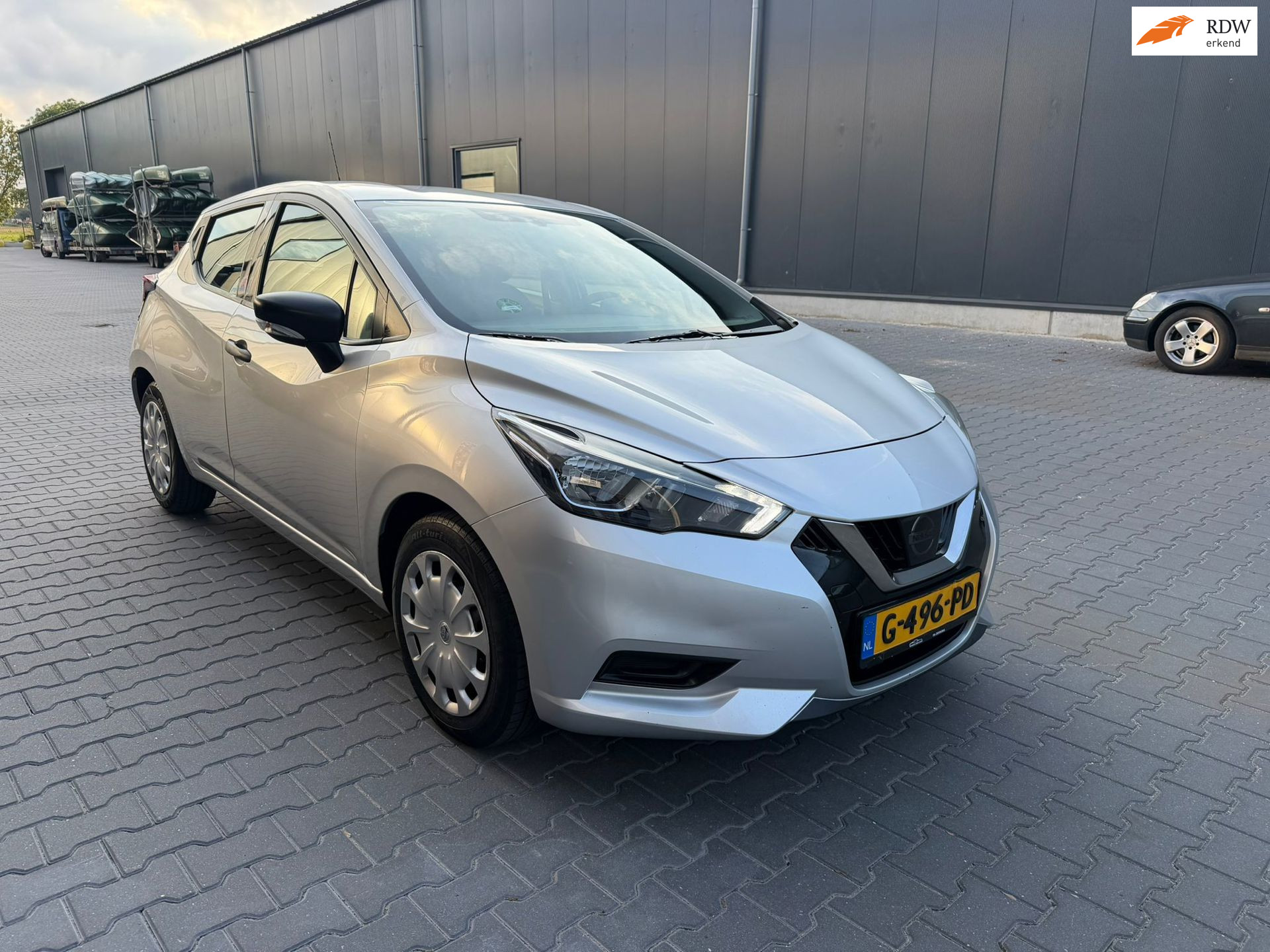 Nissan Nissan Micra 1.0L Acenta 2017 - voorkant