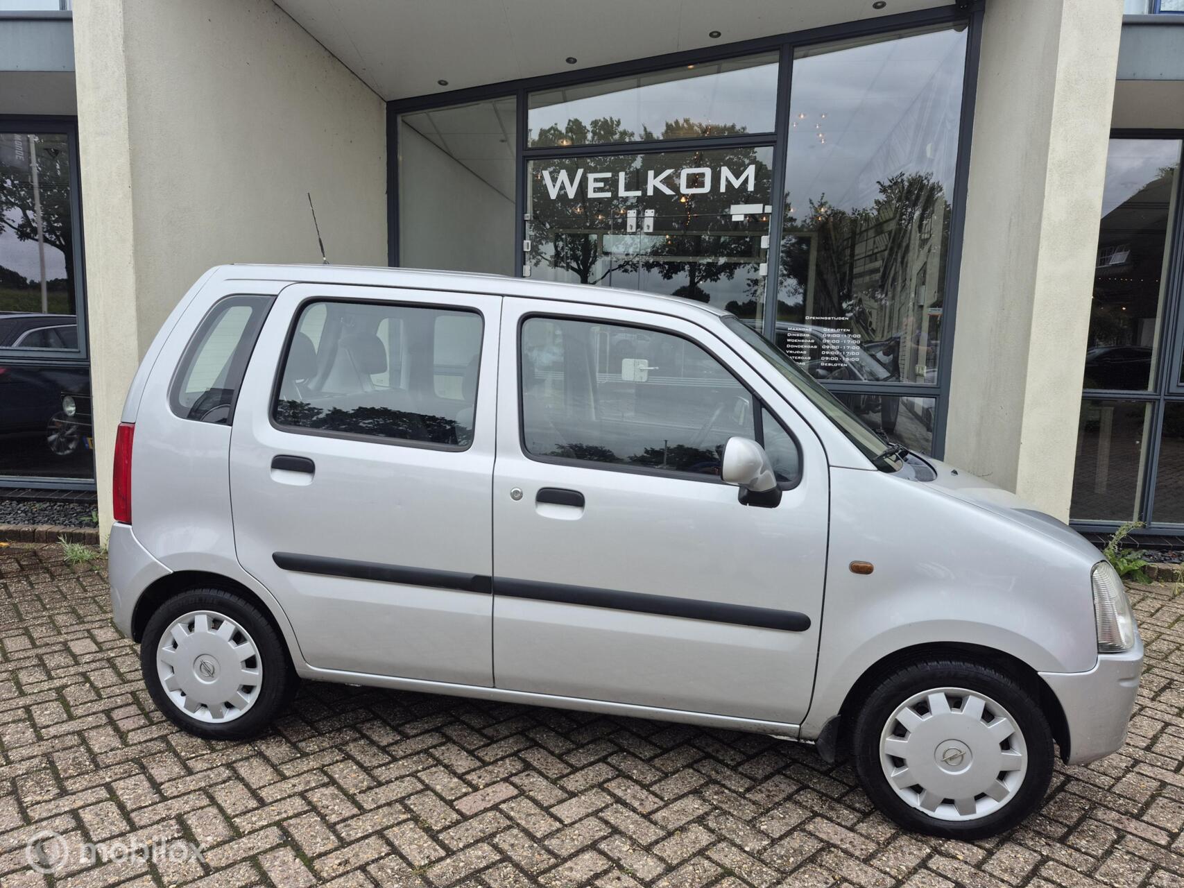 Foto van Opel Agila