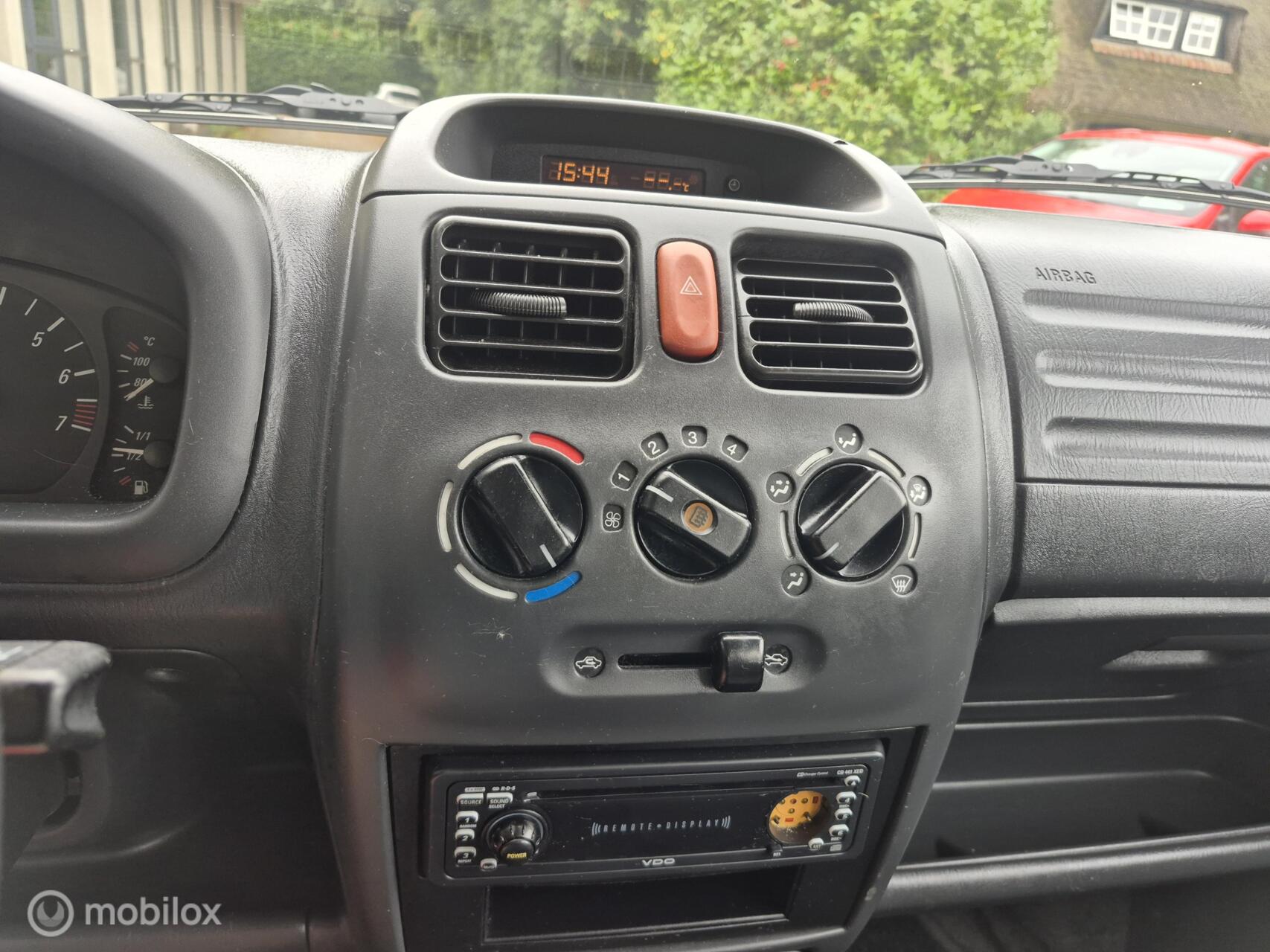 Foto van Opel Agila
