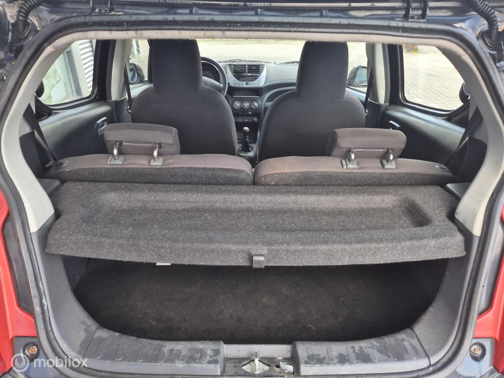 Foto van Nissan Nissan Pixo