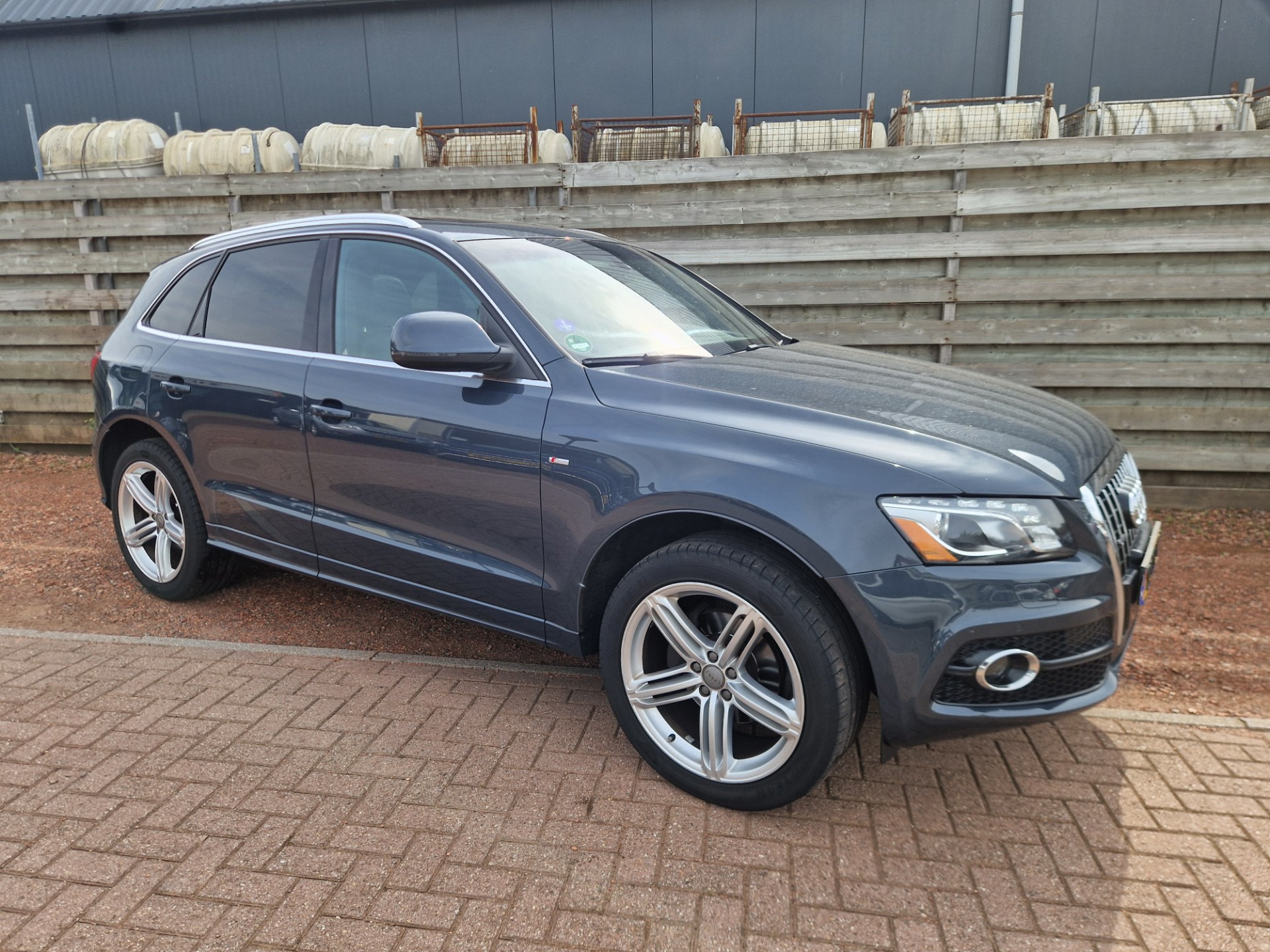 Audi Q5 3.2 FSI quattro Pro Line S B&O Edition 2011 - voorkant