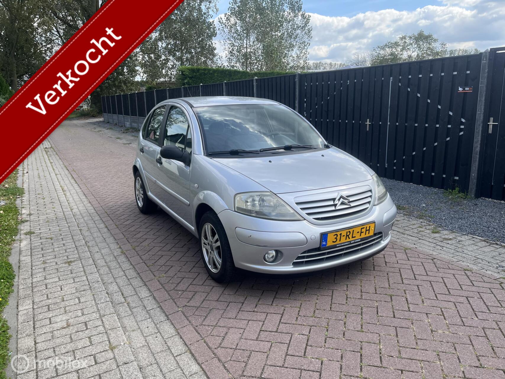 Citroen C3 1.1i Attraction in prijs verlaagd 2005 - voorkant