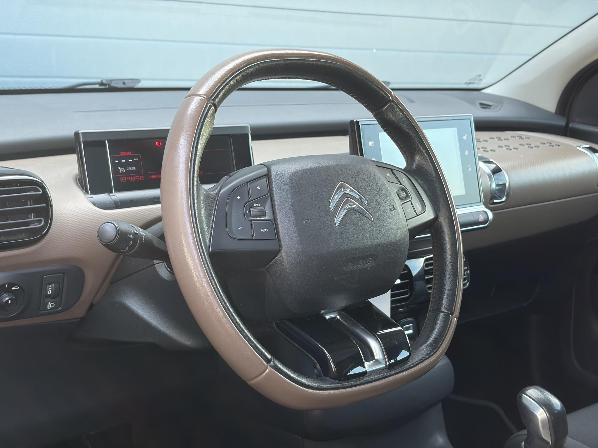 Foto van Citroen C4 Cactus