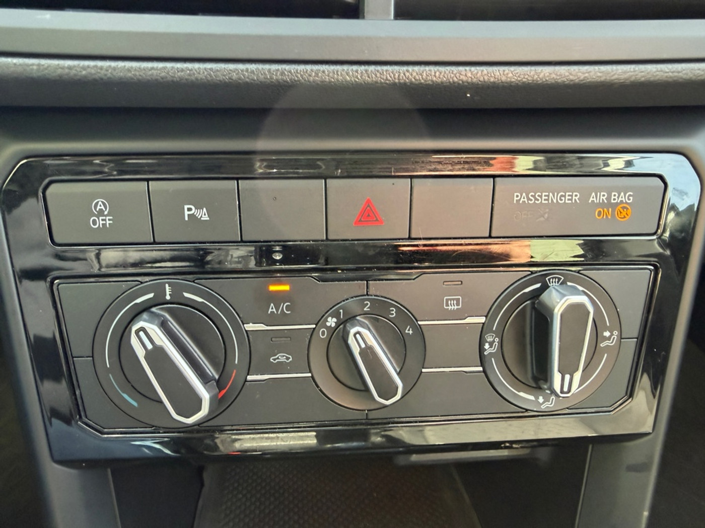 Foto van Volkswagen T-cross