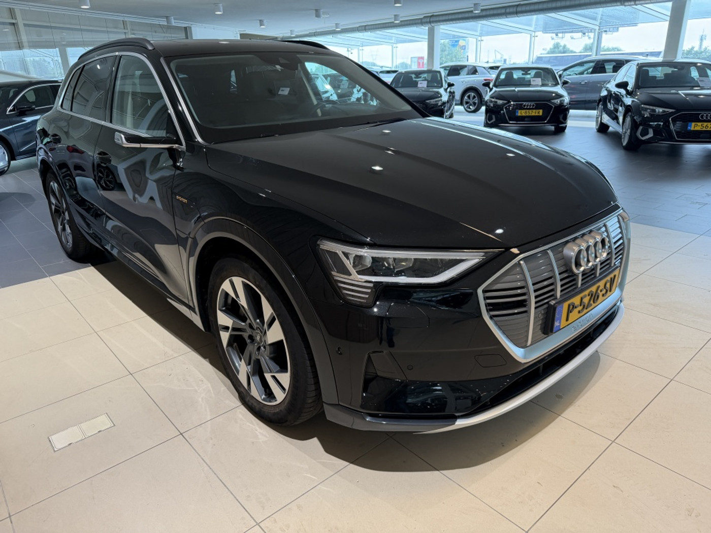 Foto van Audi E-tron 55