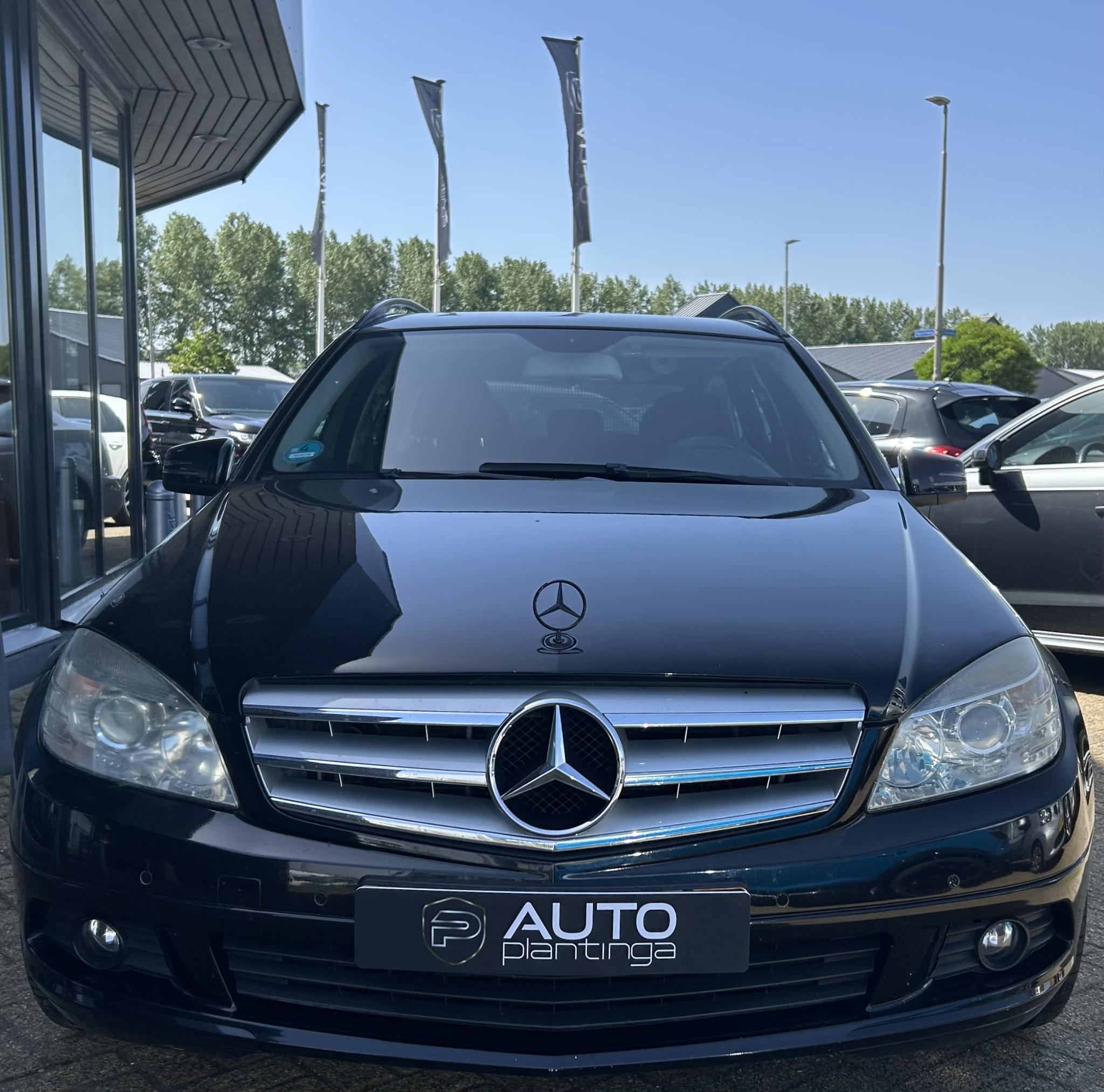 Foto van Mercedes-Benz C 180 Cgi