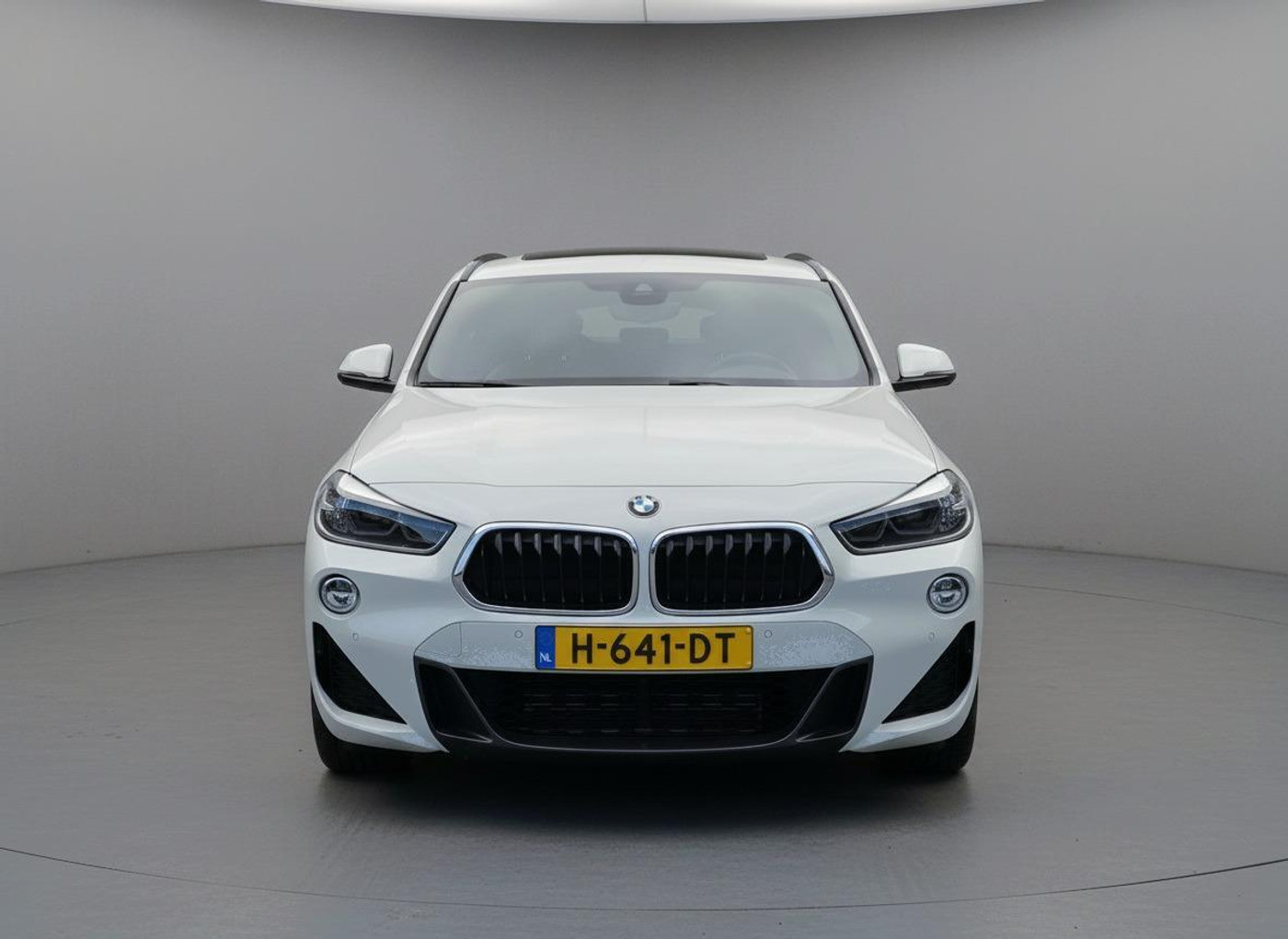 Foto van BMW X2 Sdrive20i