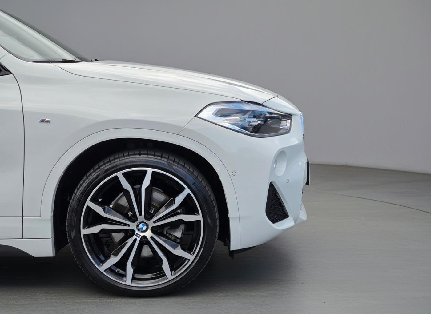 Foto van BMW X2 Sdrive20i