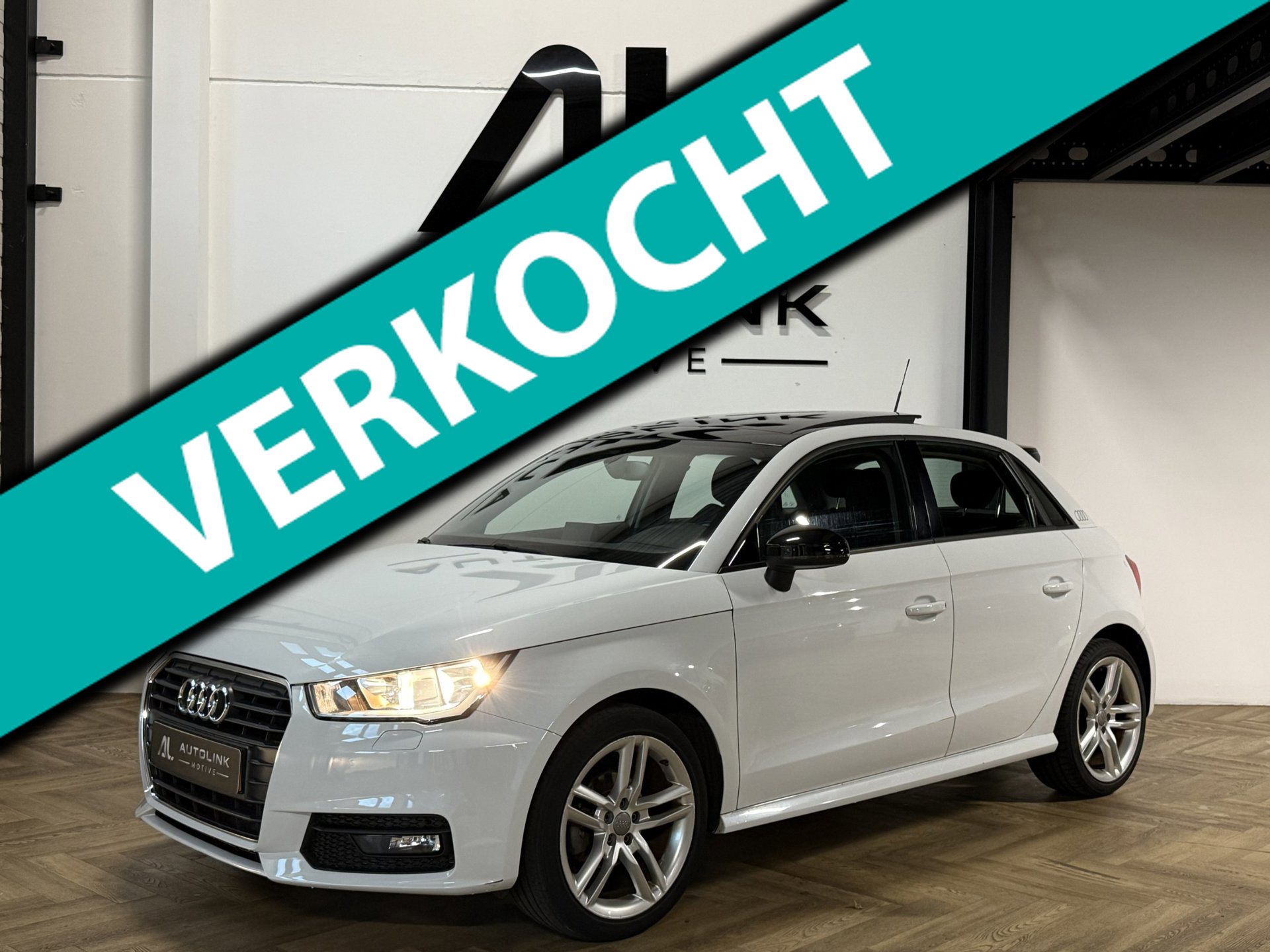 Audi A1 Sportback Audi A1 Sportback 1.0 TFSI Pro Line Automaat Clima PANO FULL! 2015 - voorkant