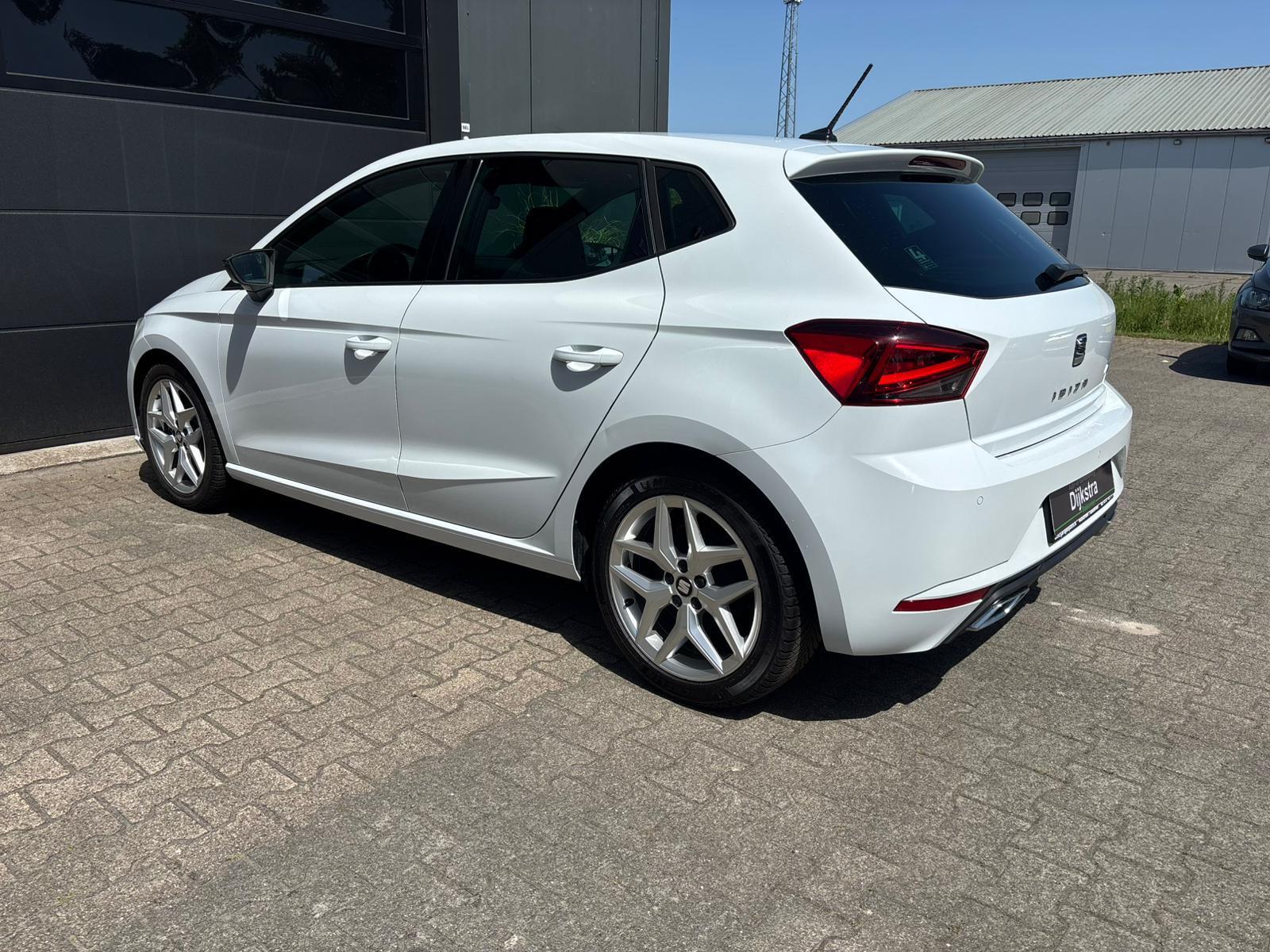 Foto van Seat Ibiza