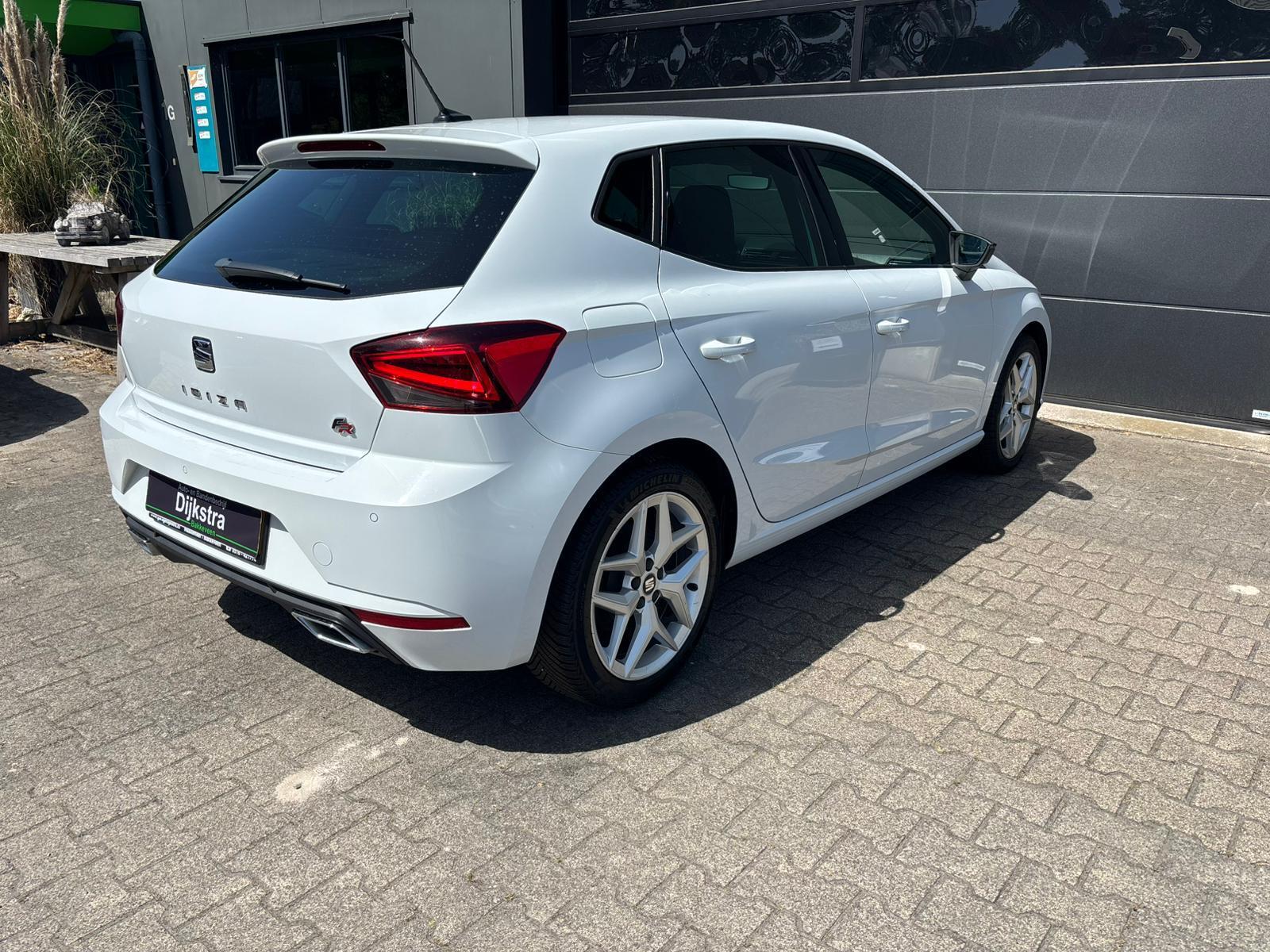 Foto van Seat Ibiza