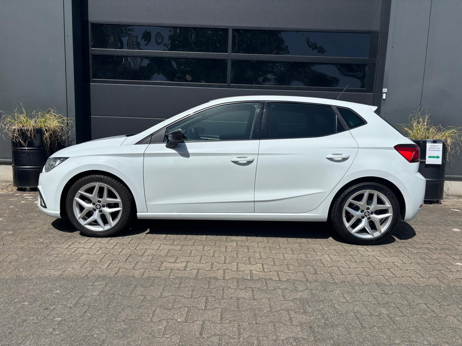 Foto van Seat Ibiza