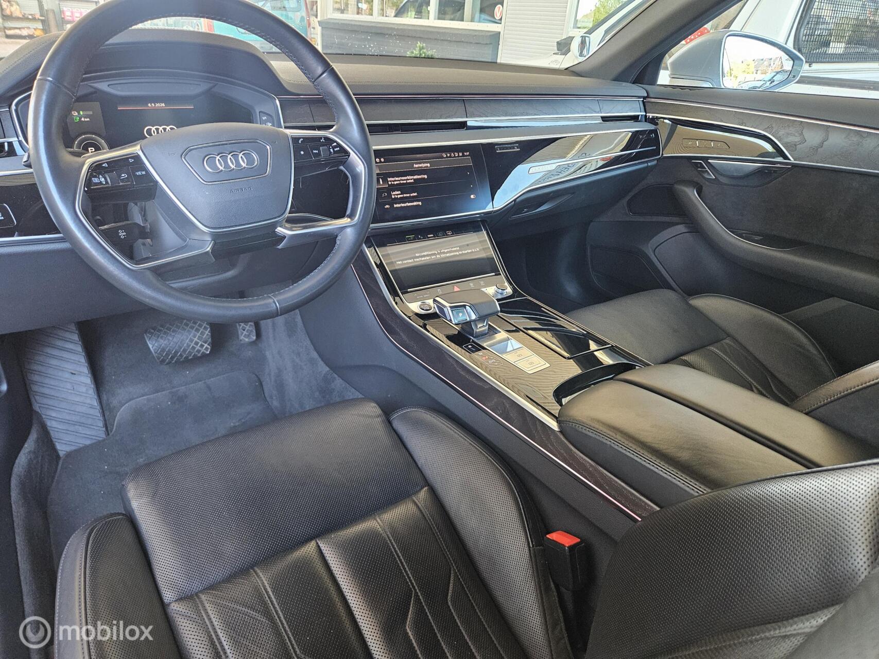 Foto van Audi A8