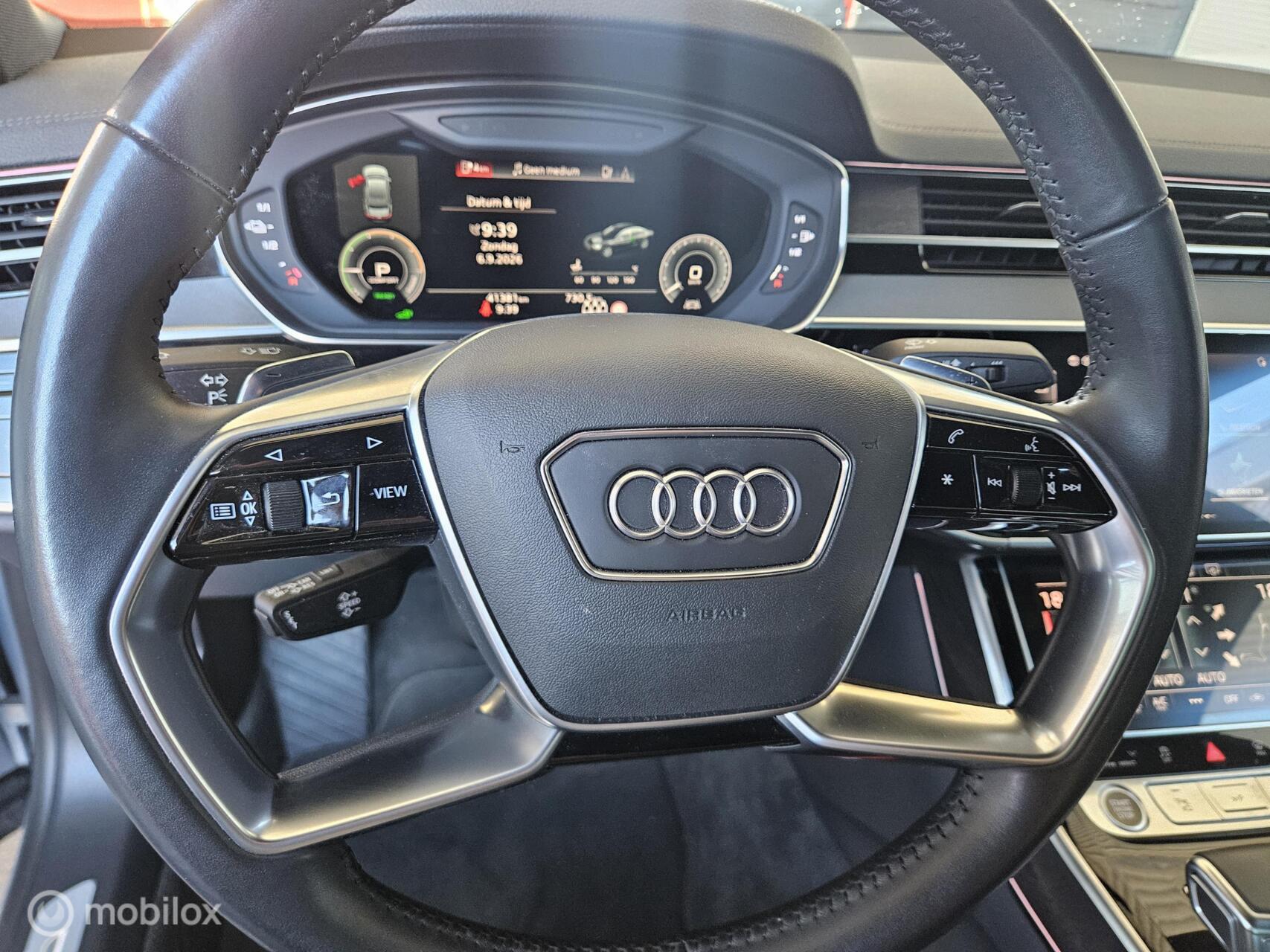 Foto van Audi A8