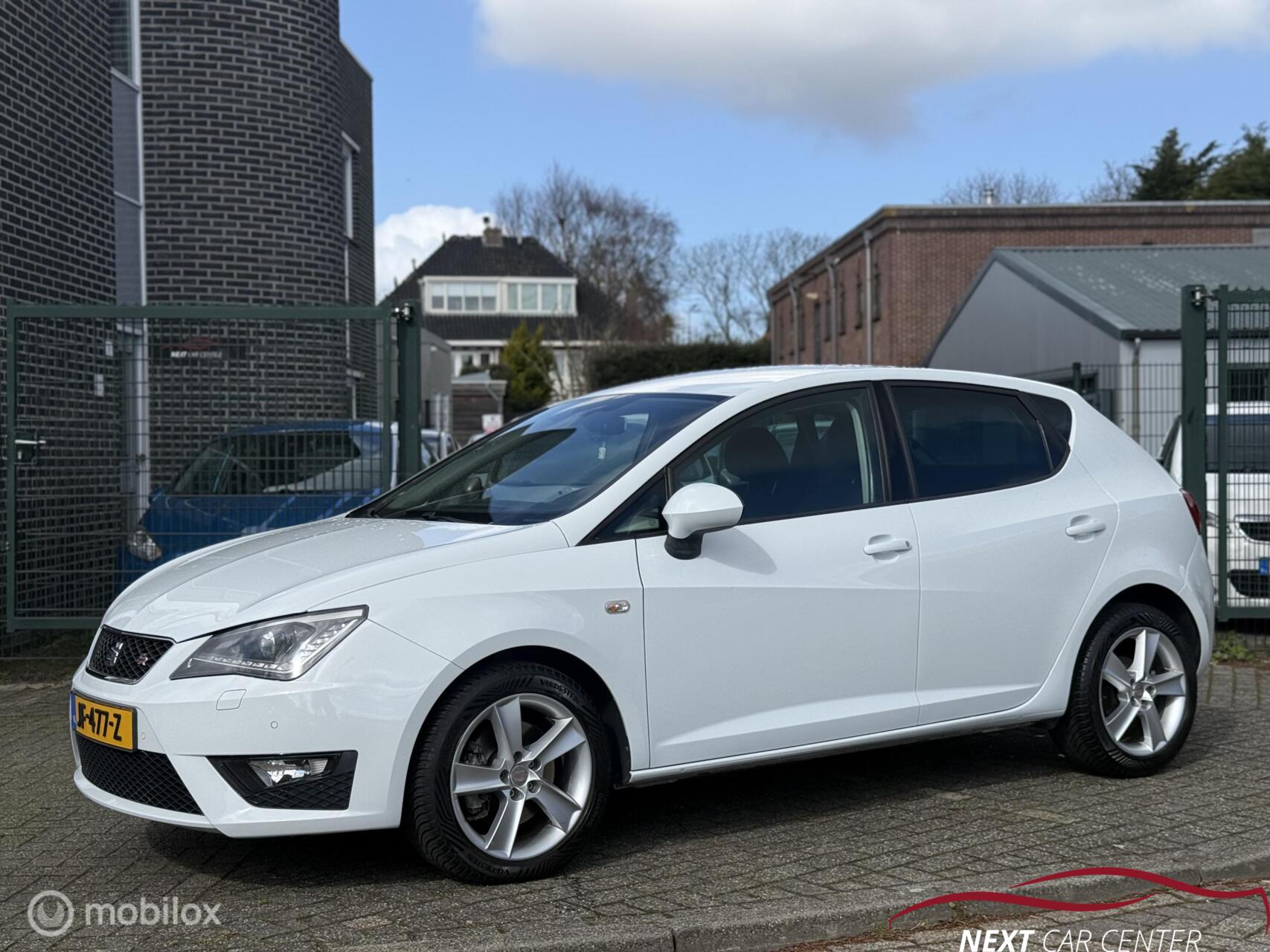 Seat Ibiza 1.0 EcoTSI Style Connect 110 PK AUTOMAAT 2016 - voorkant