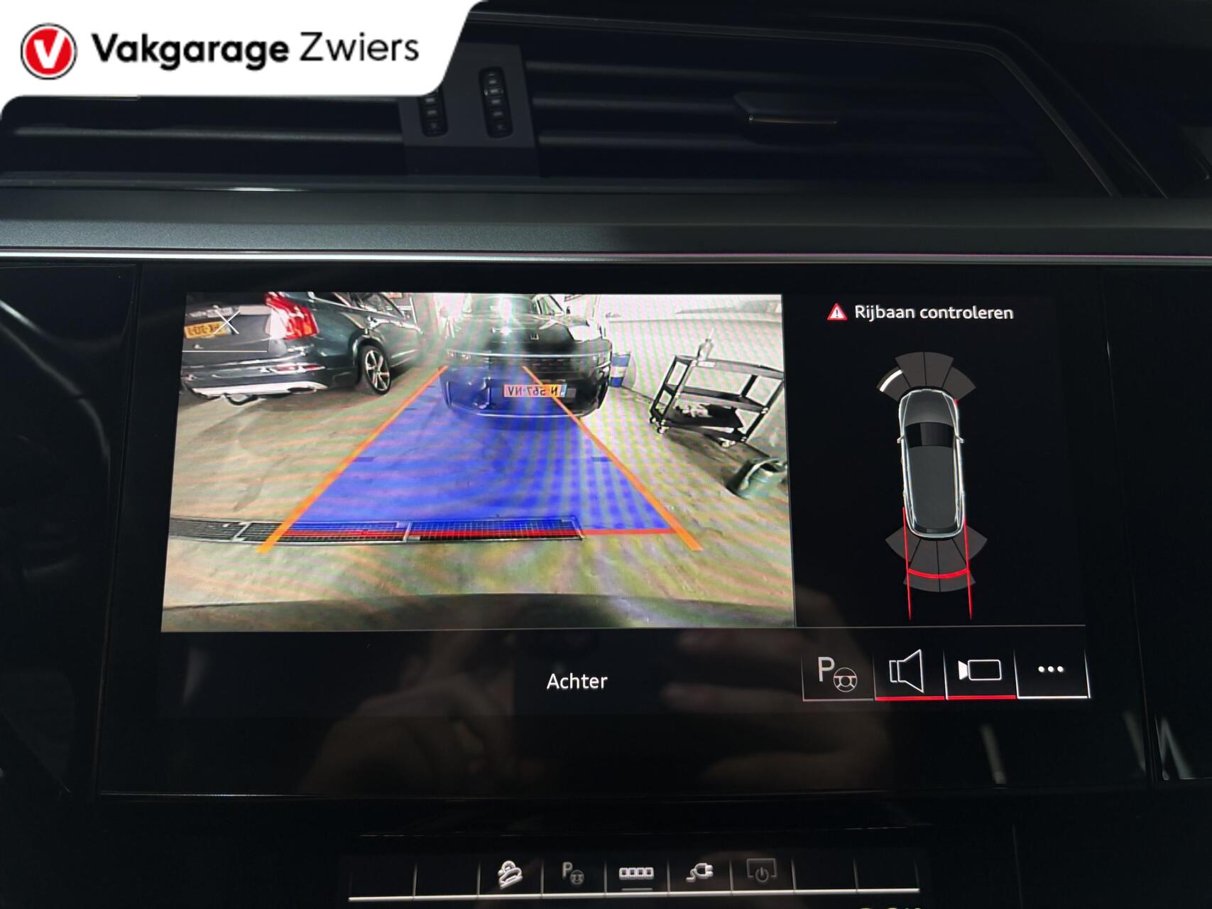 Foto van Audi E-tron