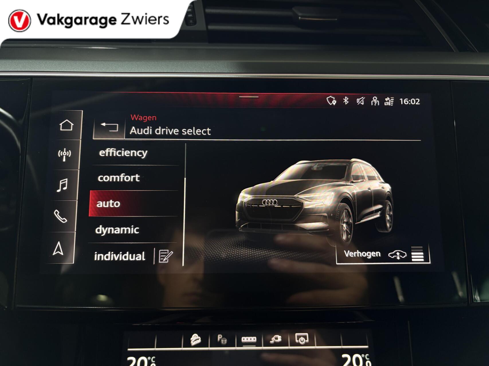Foto van Audi E-tron
