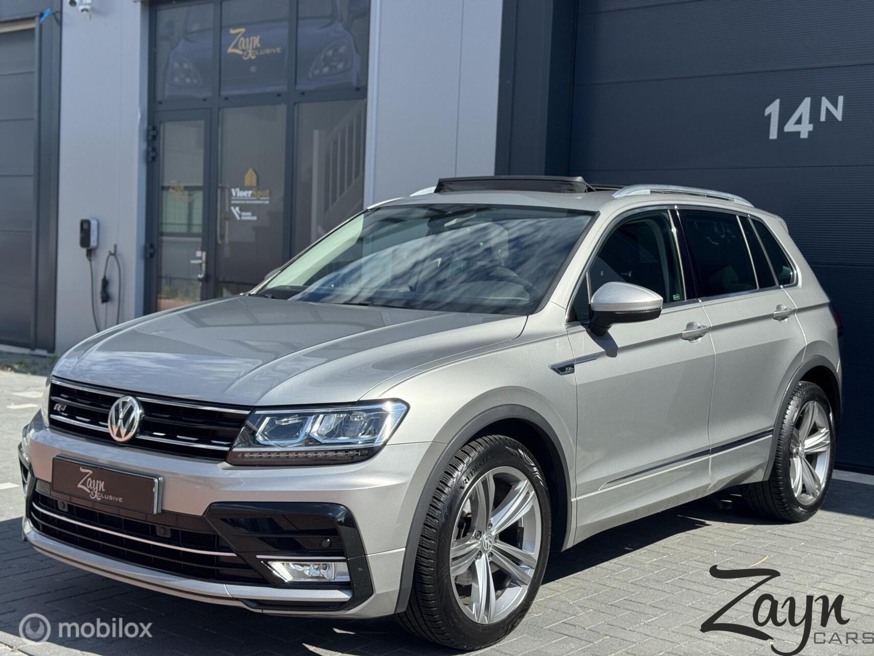 Volkswagen Tiguan 1.4 TSI ACT R-Line | Pano | Xenon | ERGO | 2017 - voorkant