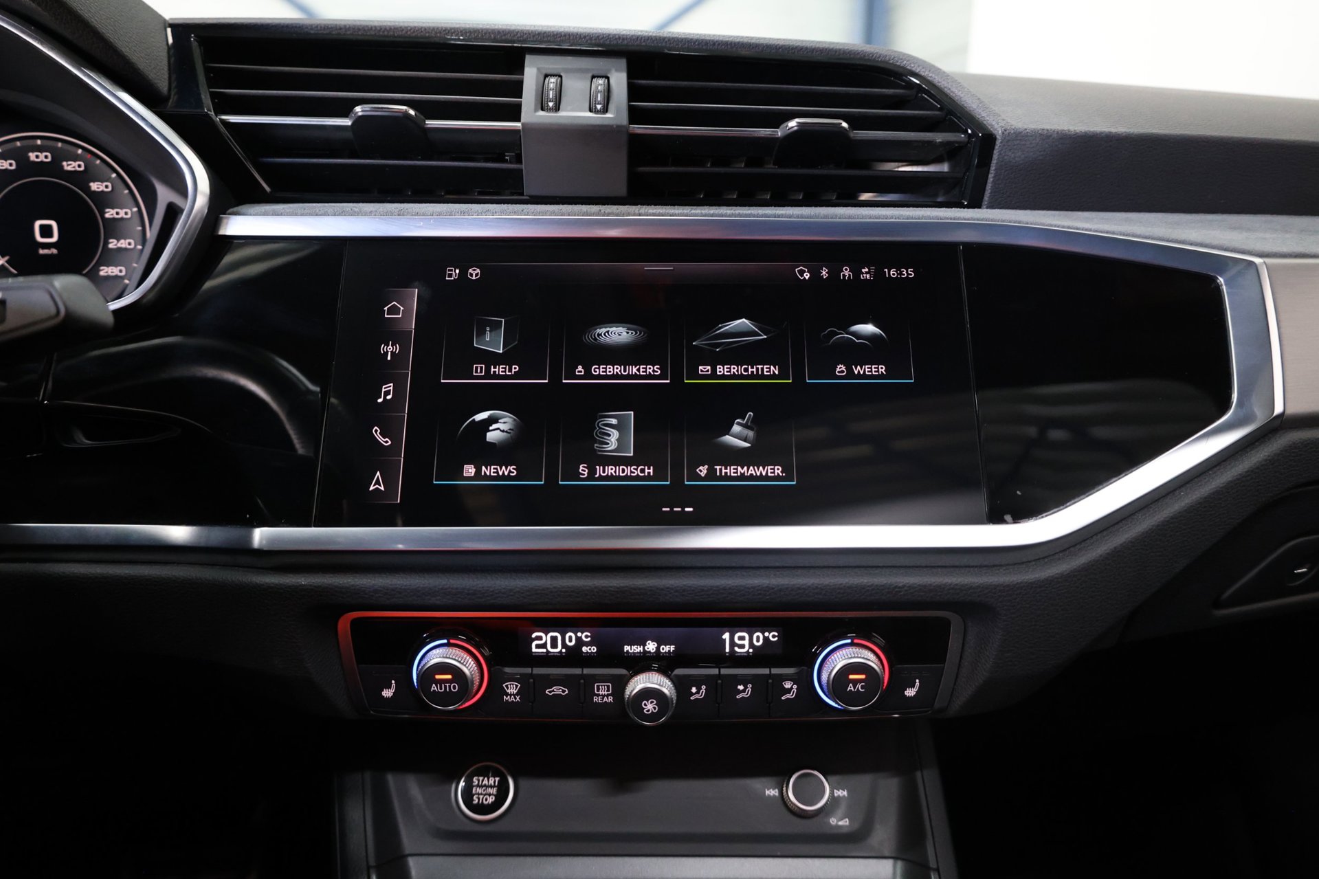 Foto van Audi Q3 Sportback E-tron