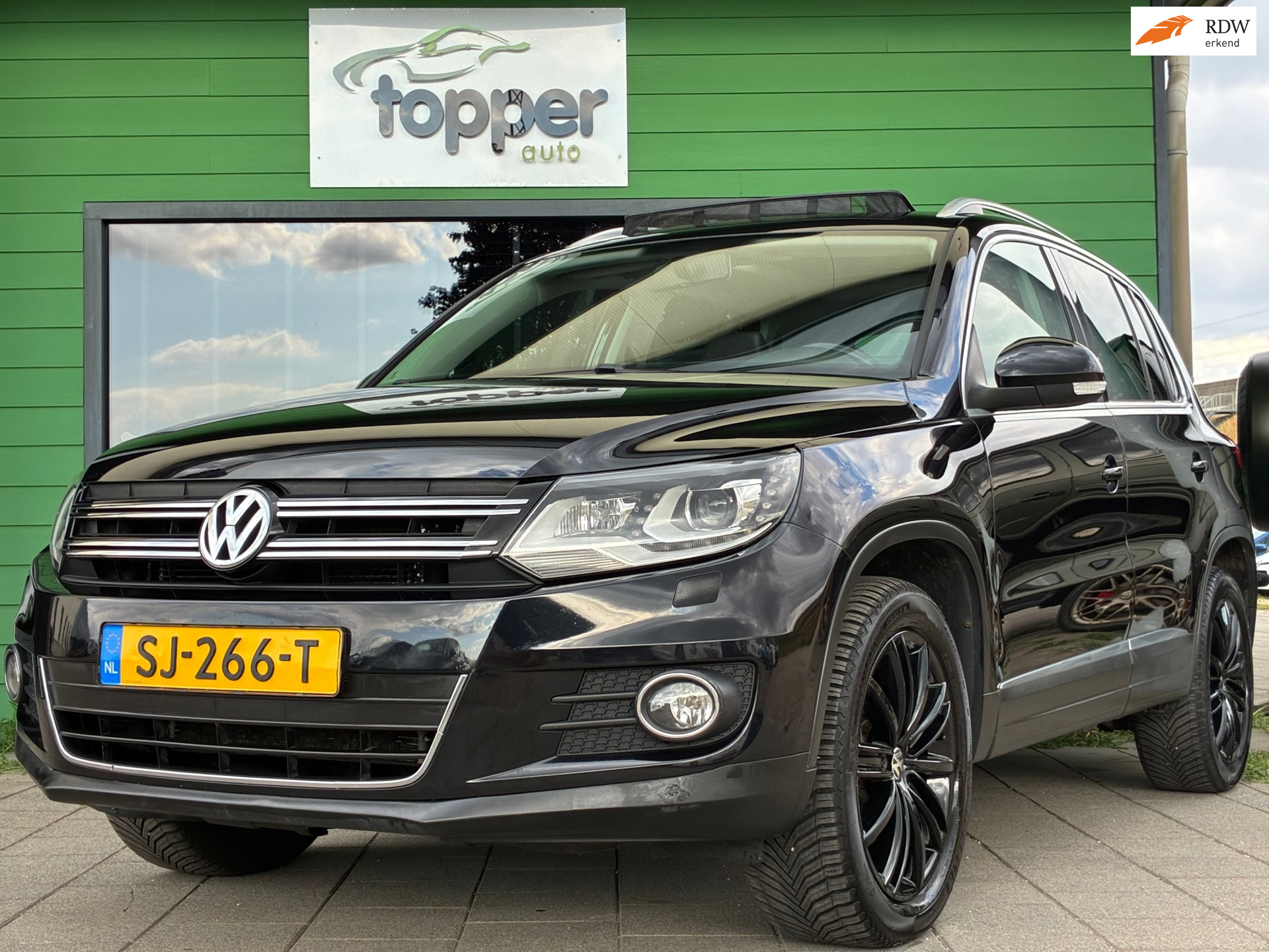 Volkswagen Tiguan 2.0 TSI Sport&Style 4motion R-line Edition 2012 - voorkant