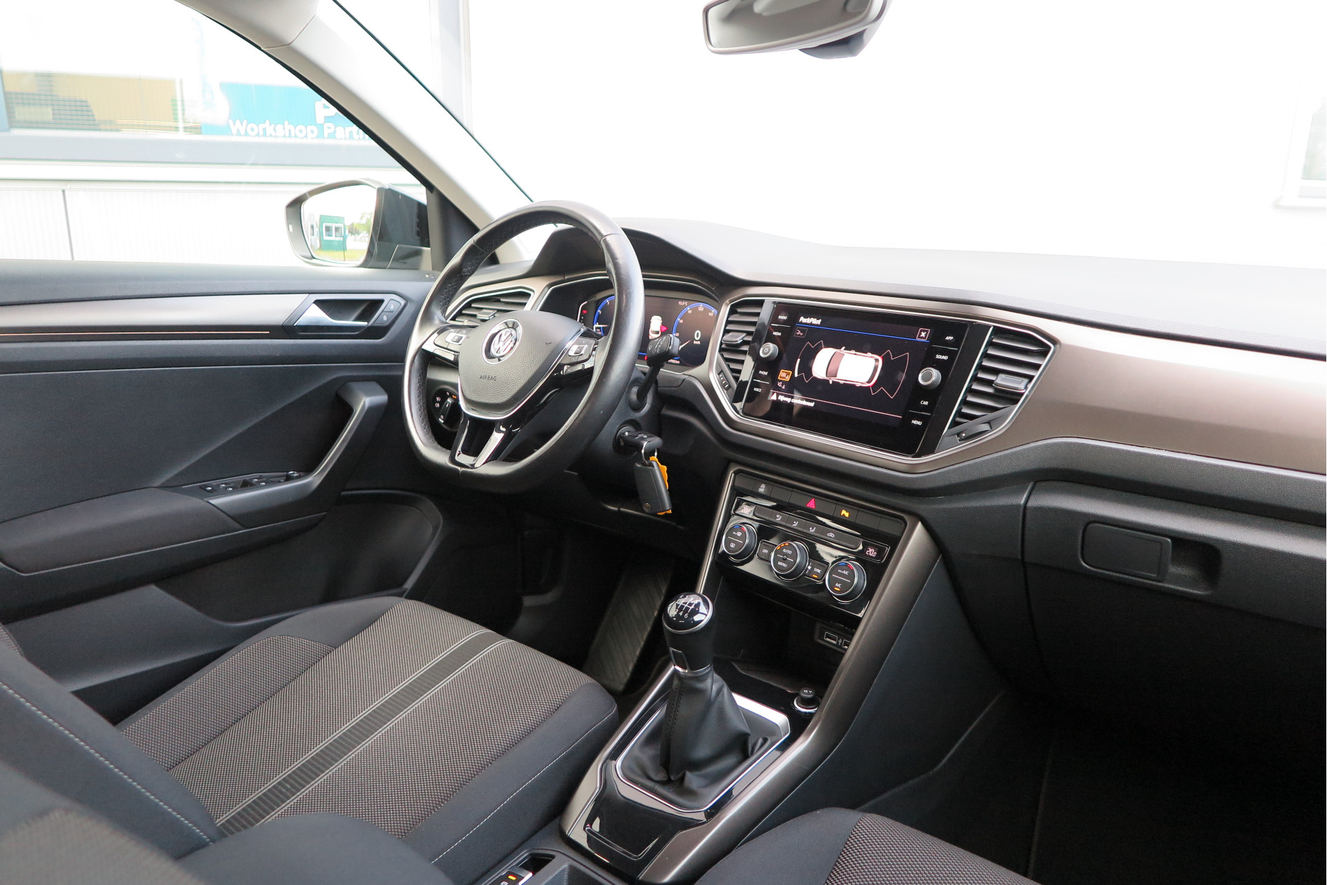 Foto van Volkswagen T-roc