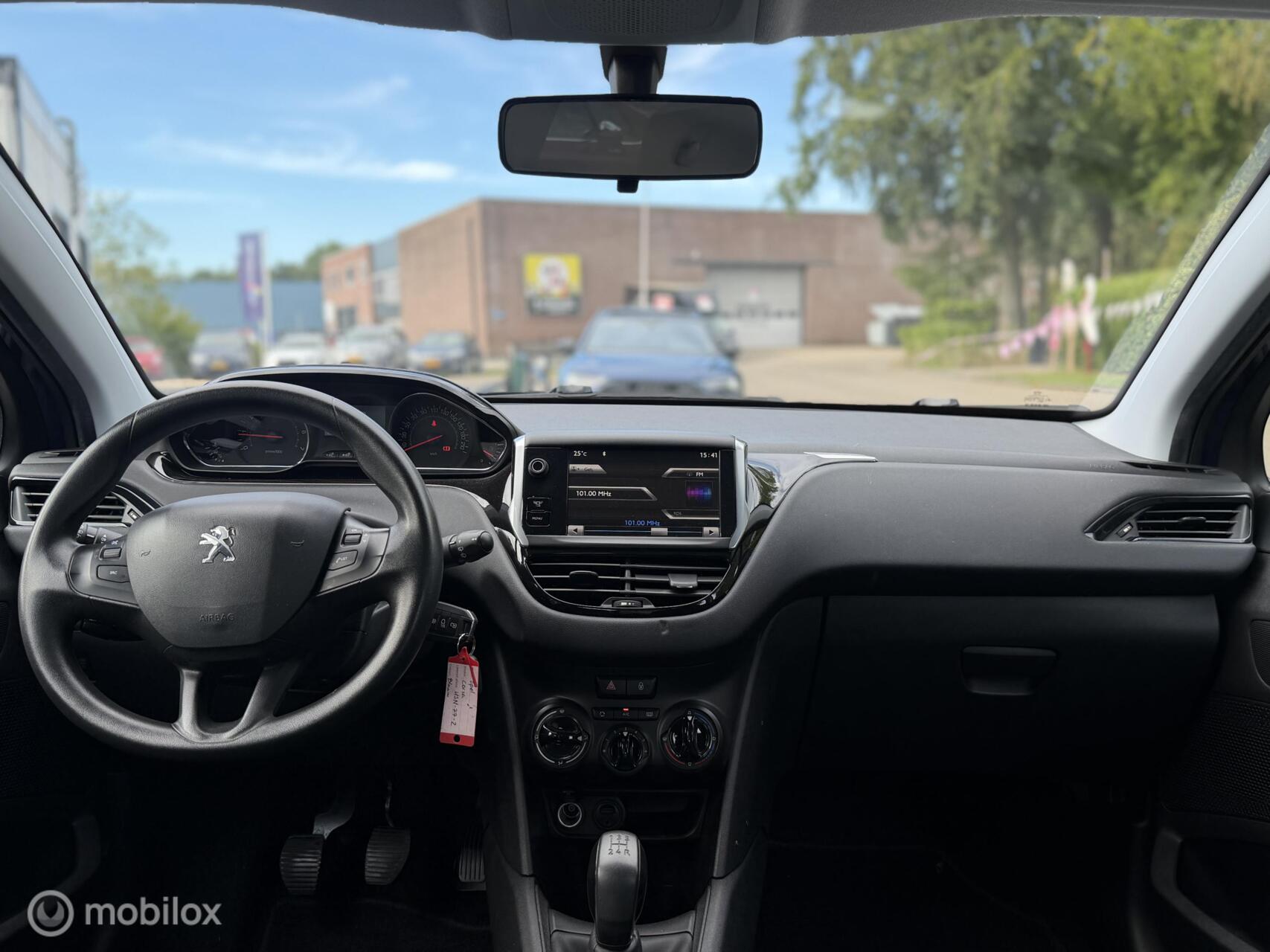 Foto van Peugeot 208