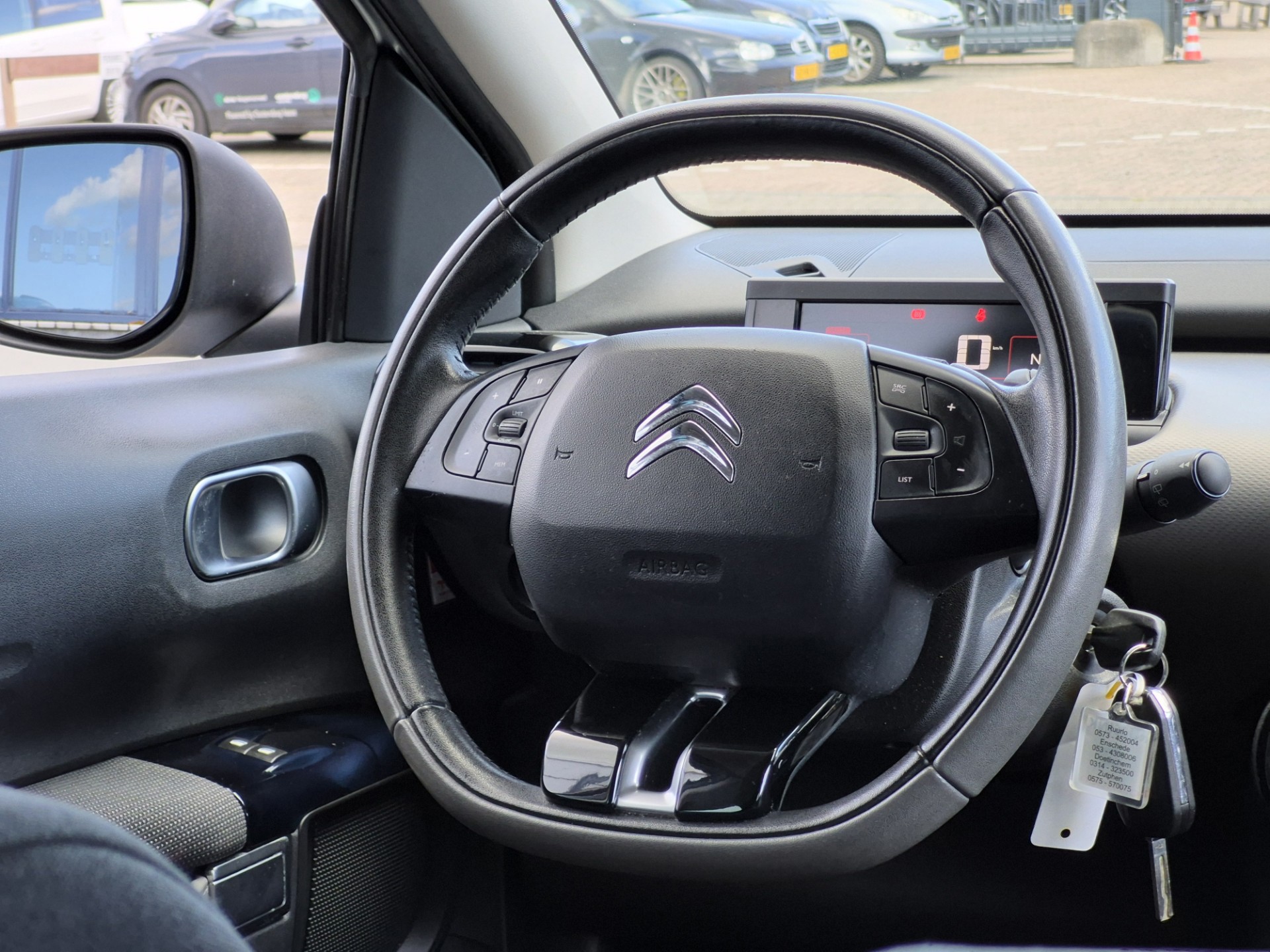 Foto van Citroen C4 Cactus
