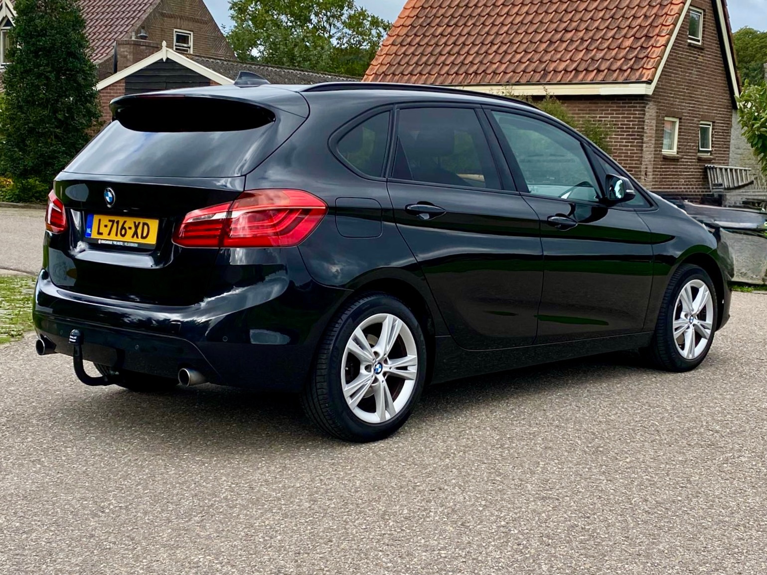Foto van BMW 220i Active Tourer