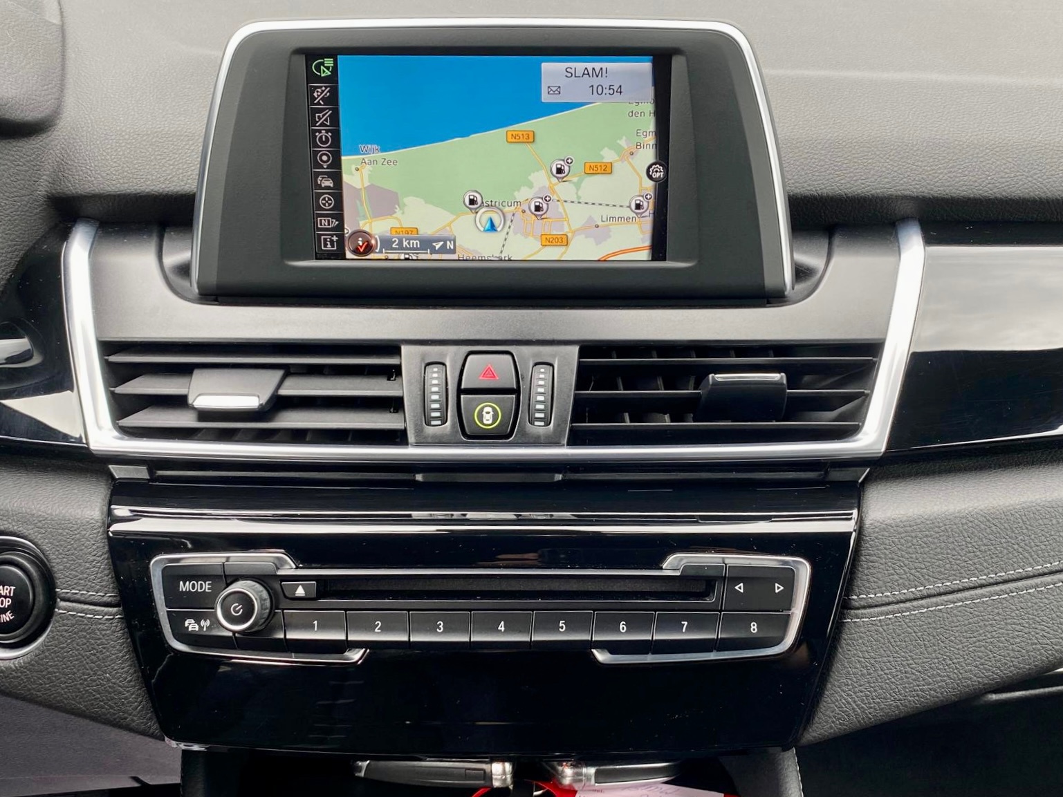 Foto van BMW 220i Active Tourer