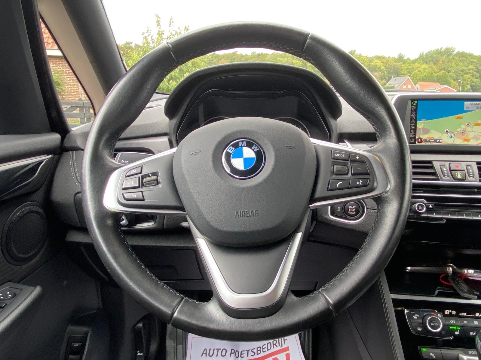 Foto van BMW 220i Active Tourer
