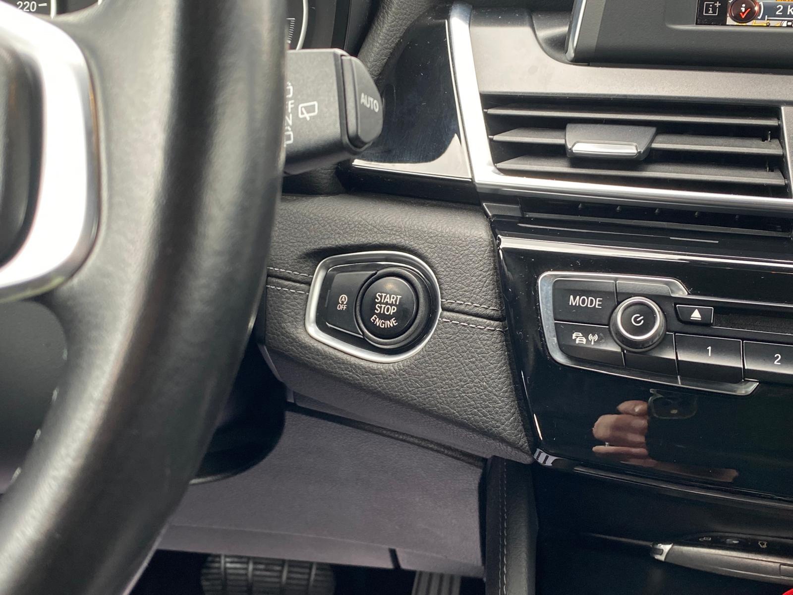 Foto van BMW 220i Active Tourer