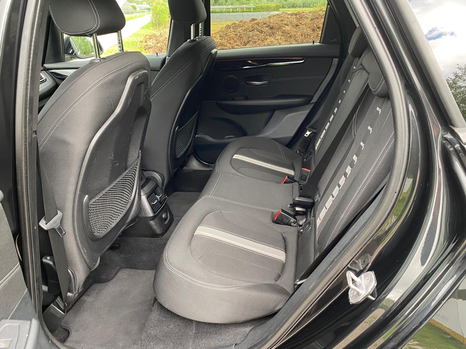 Foto van BMW 220i Active Tourer