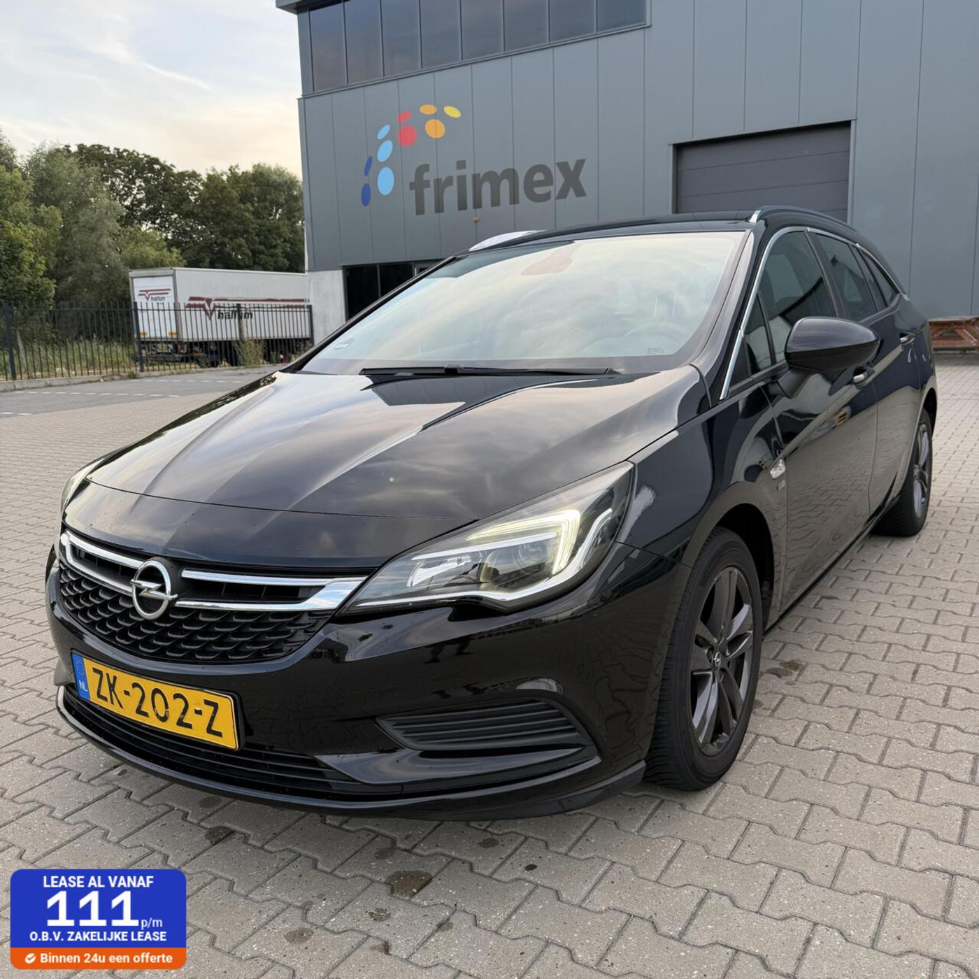 Opel Astra Sports Tourer 1.0 Turbo 120 Jaar Edition 2019 - voorkant