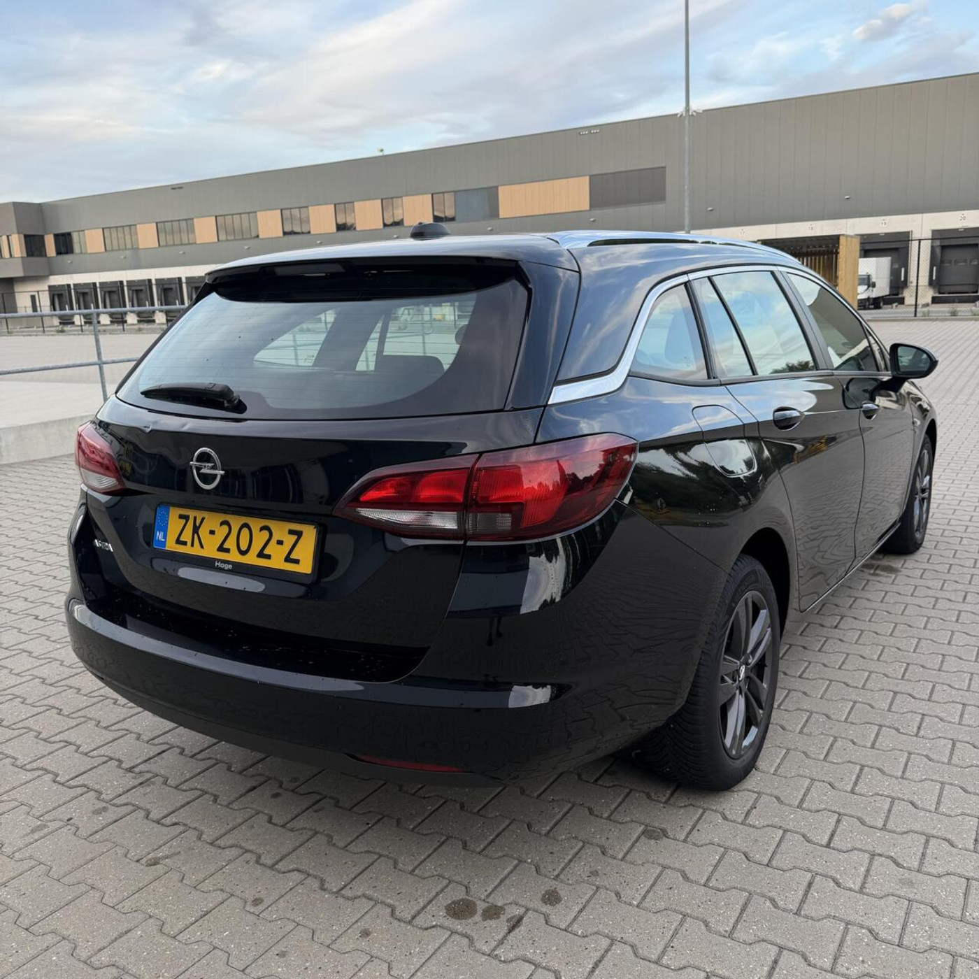 Foto van Opel Astra Sports Tourer