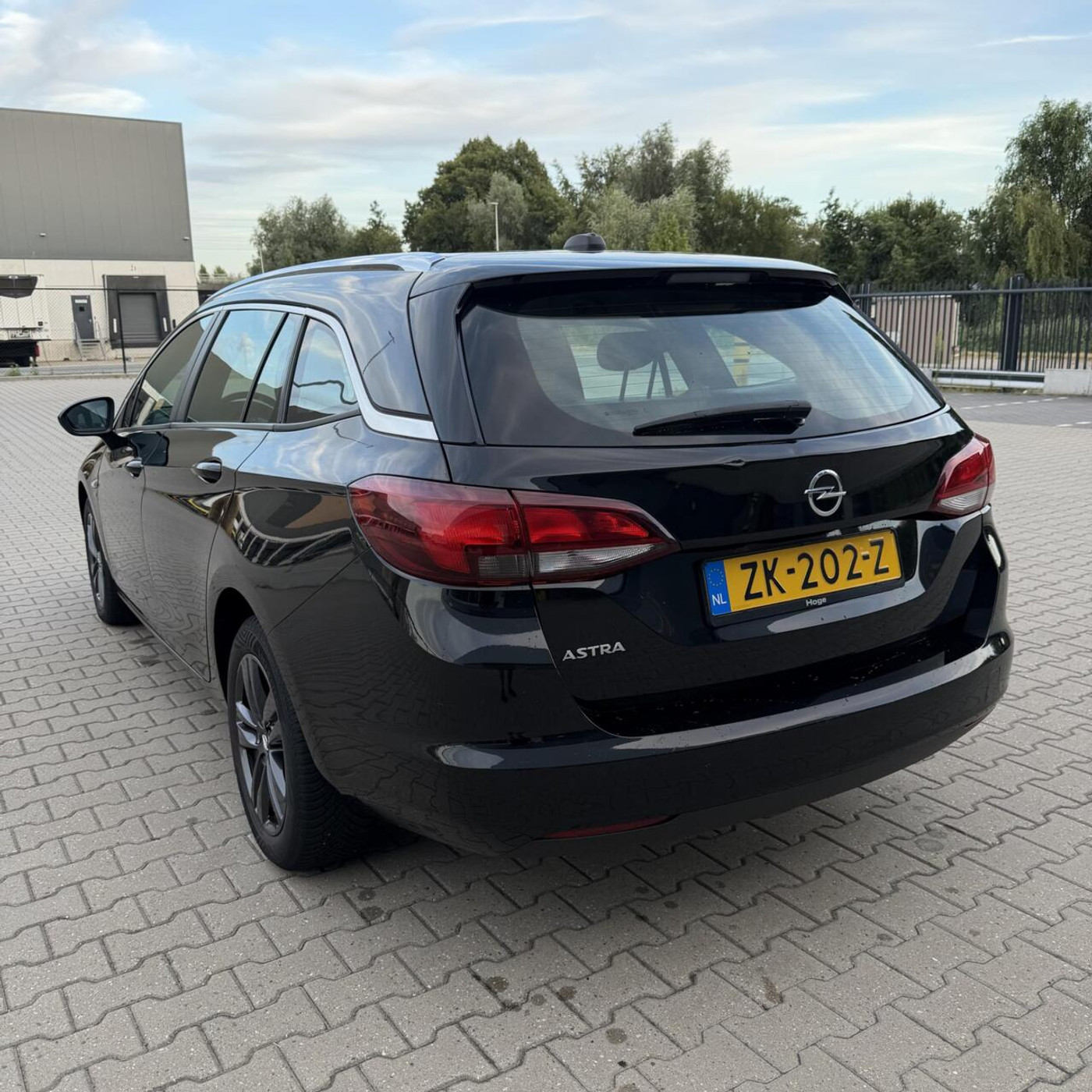 Foto van Opel Astra Sports Tourer