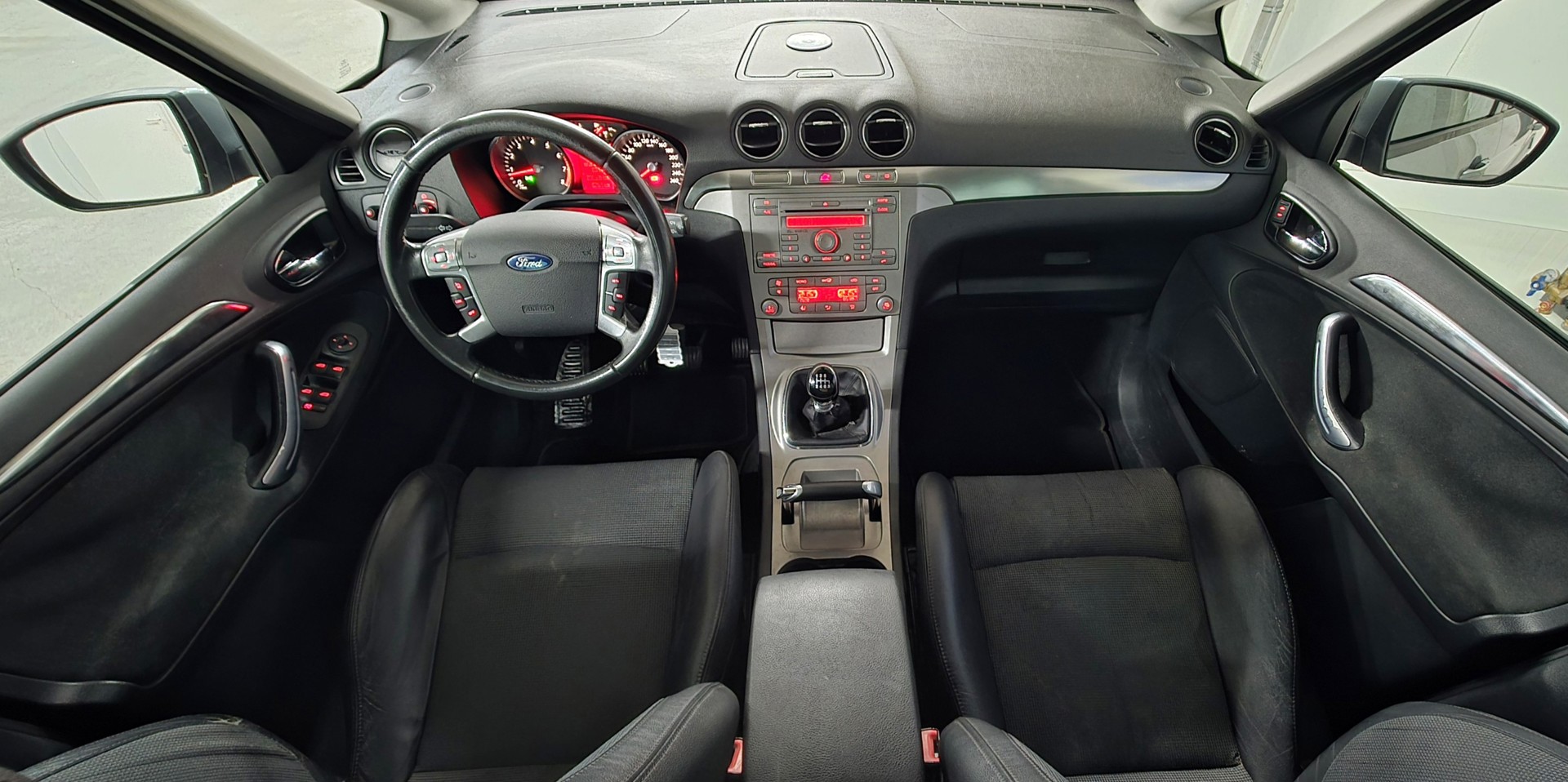 Foto van Ford S-max