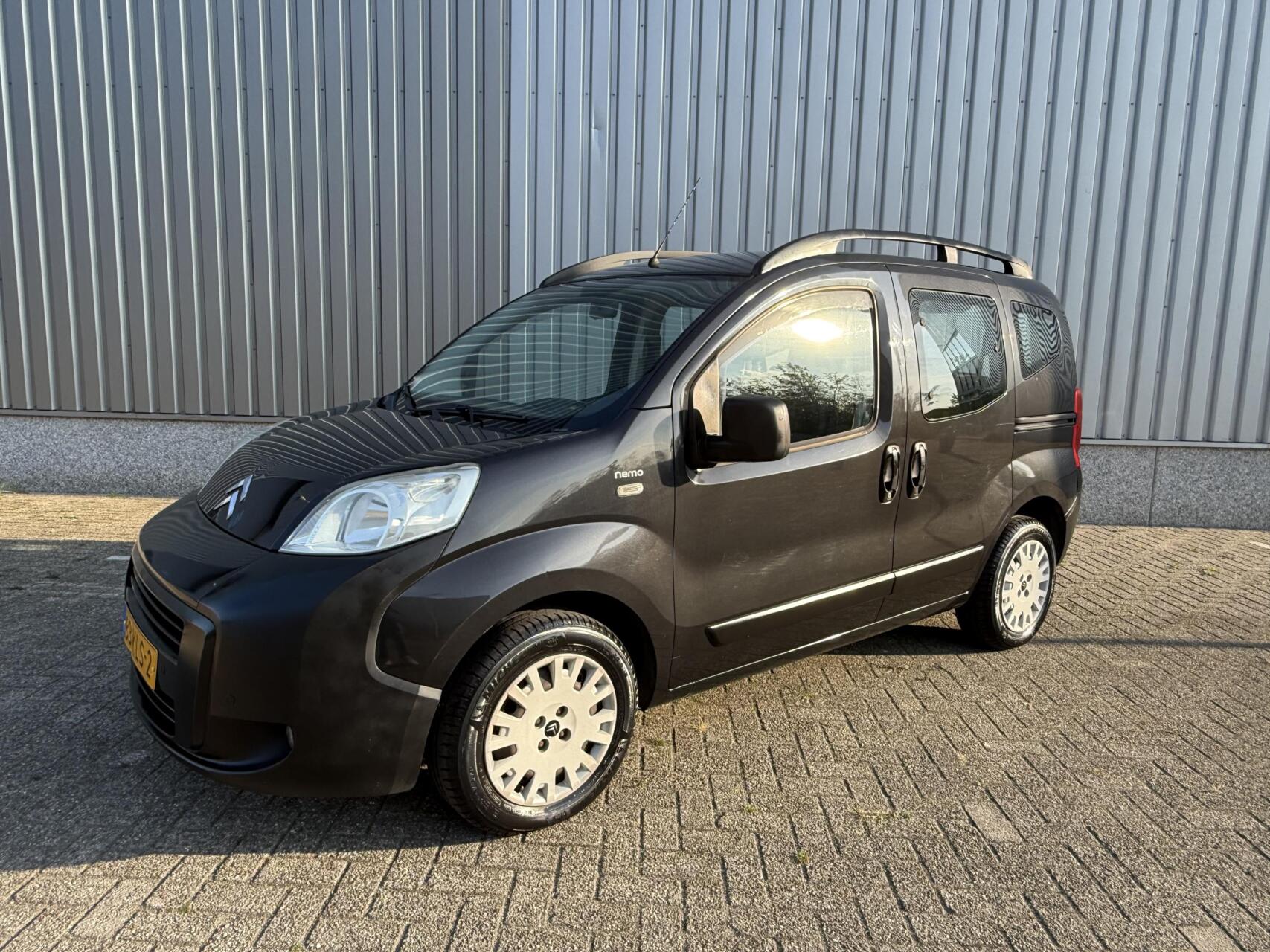 Citroen Citroen Nemo 1.4i Multispace 2010 - voorkant