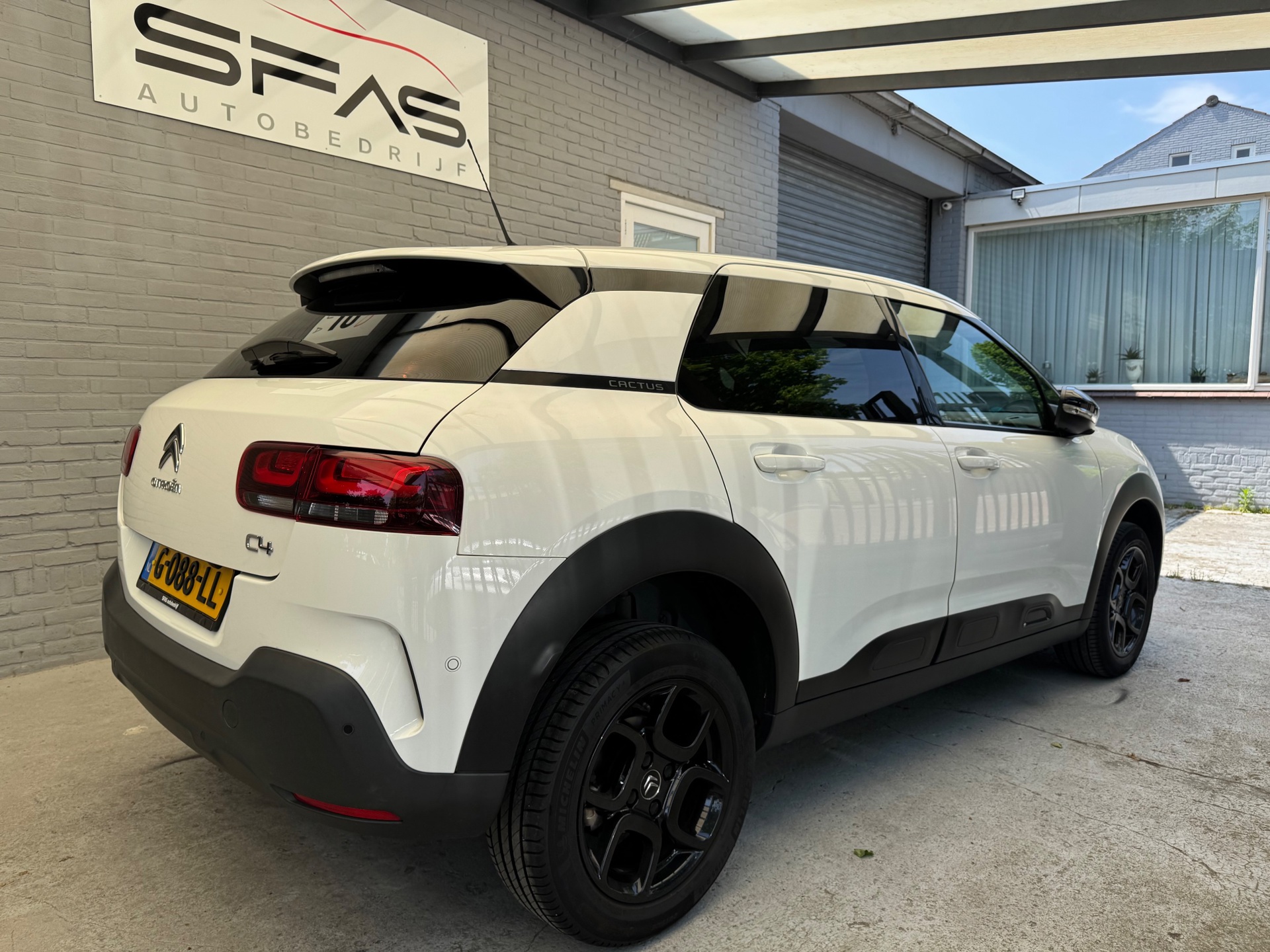 Foto van Citroen C4 Cactus
