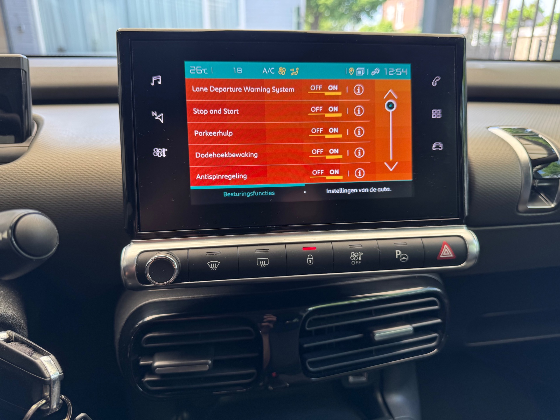Foto van Citroen C4 Cactus