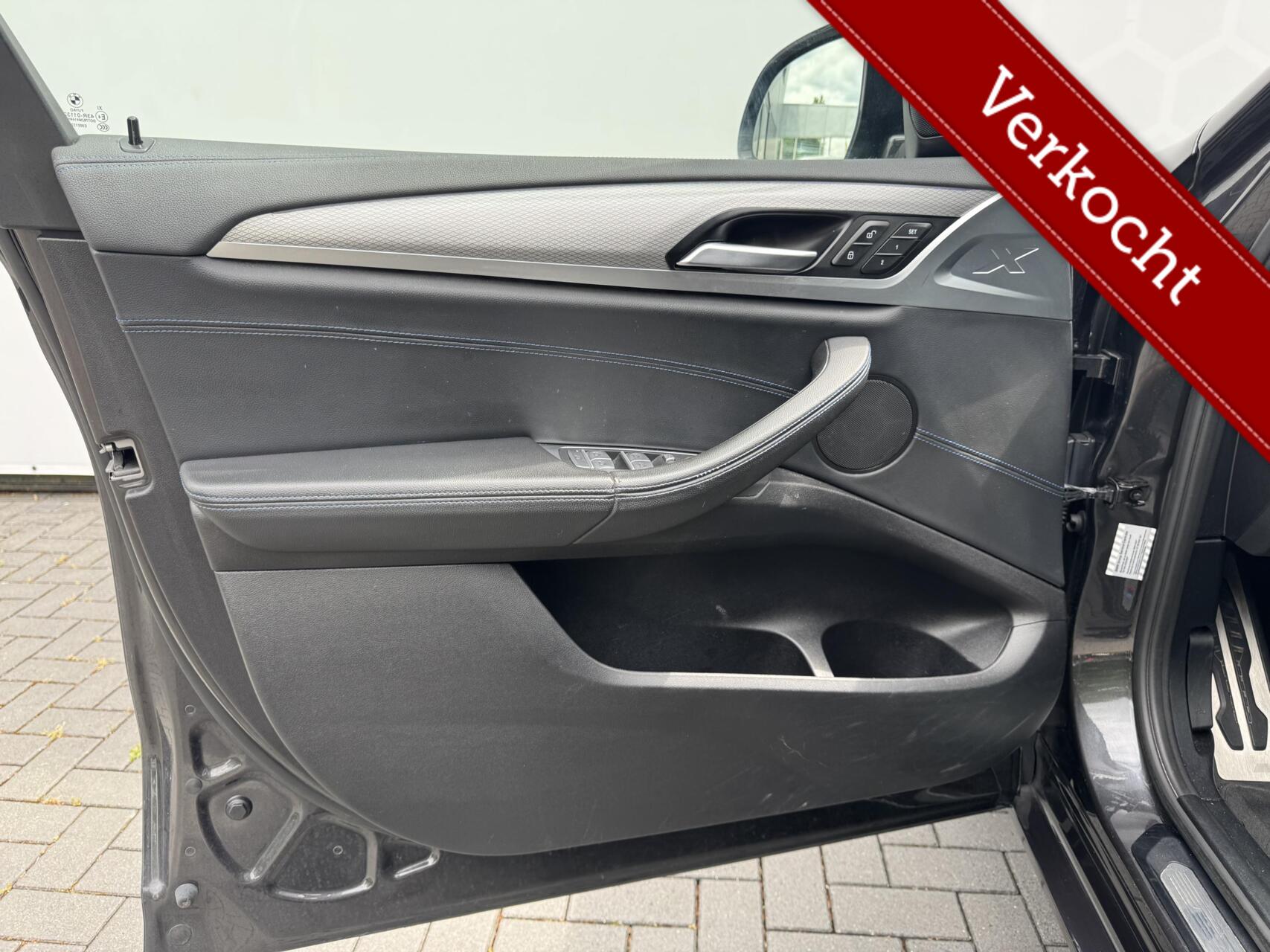 Foto van BMW X4 Xdrive30d