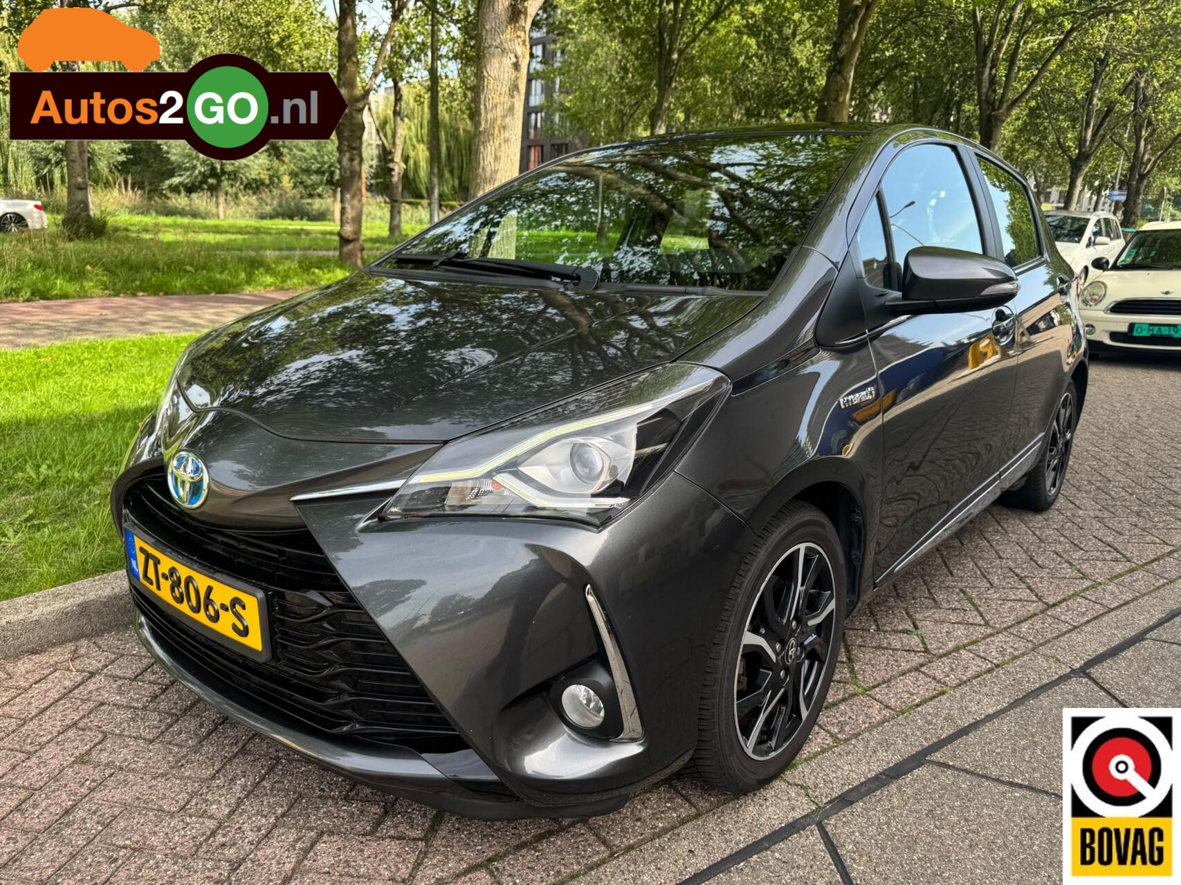 Toyota Toyota Yaris Hybrid 1.5 Hybrid Bi-Tone Plus 2017 - voorkant