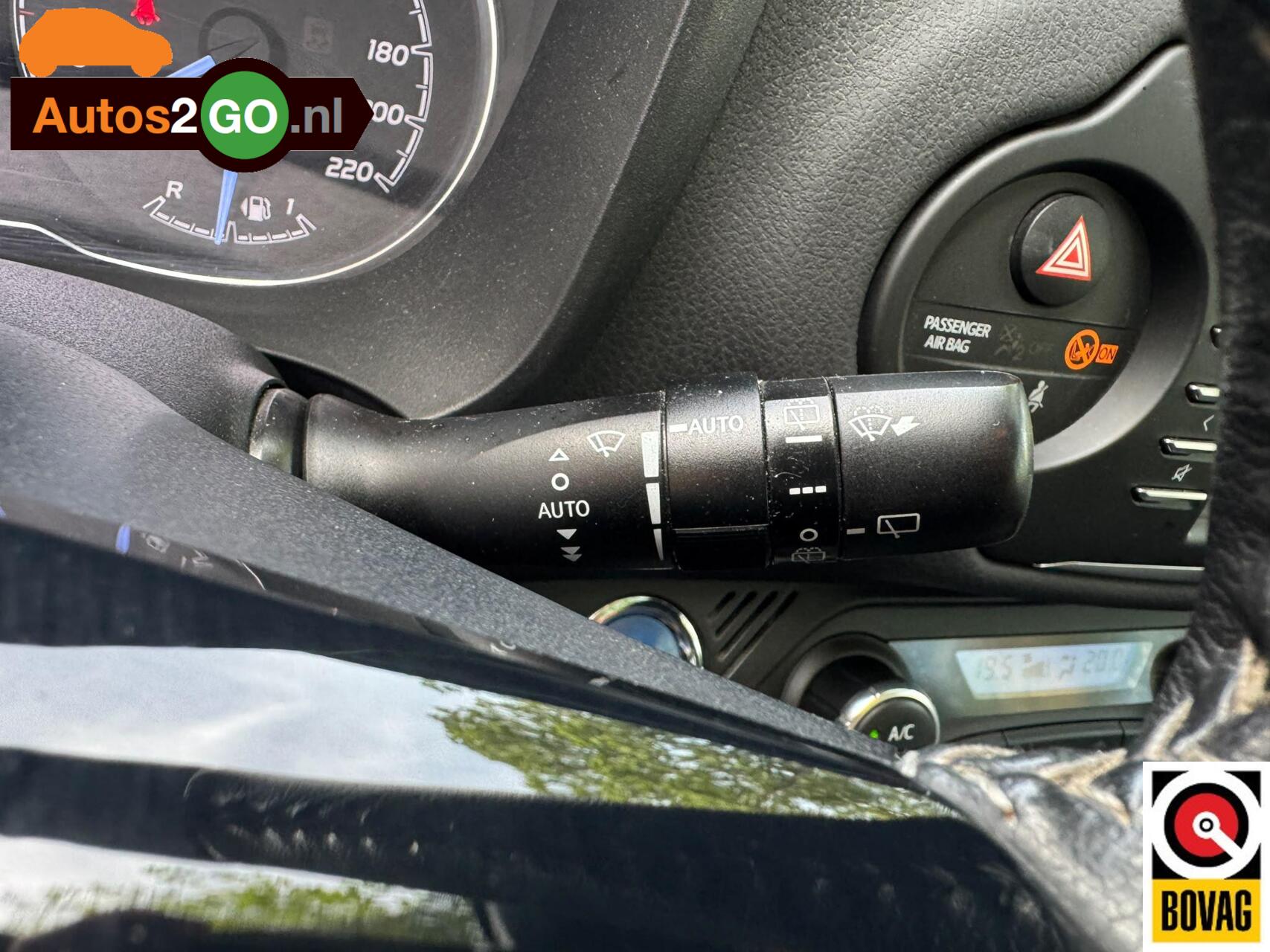 Foto van Toyota Toyota Yaris Hybrid
